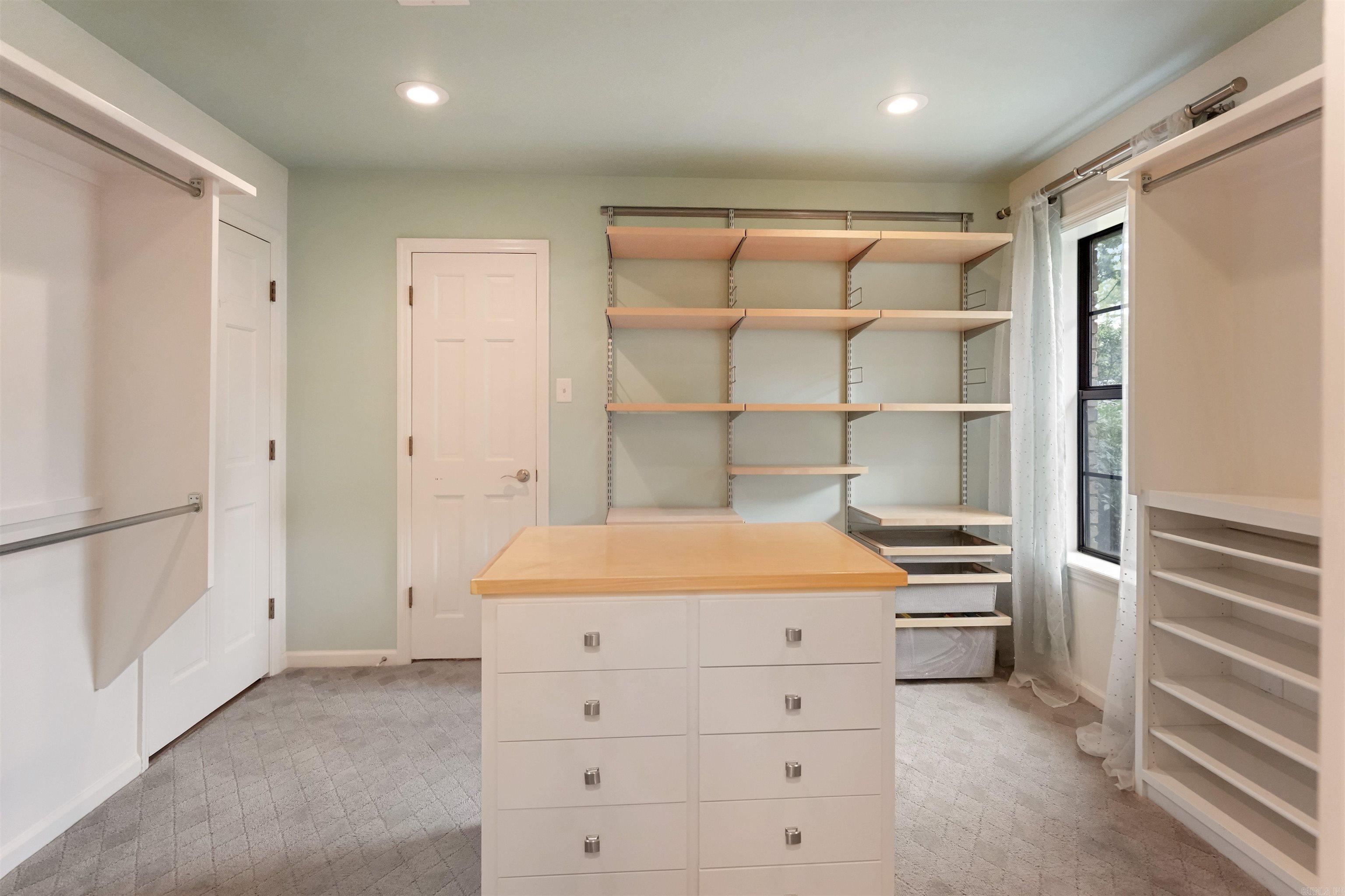 SMOKING OAKS ADD - Residential