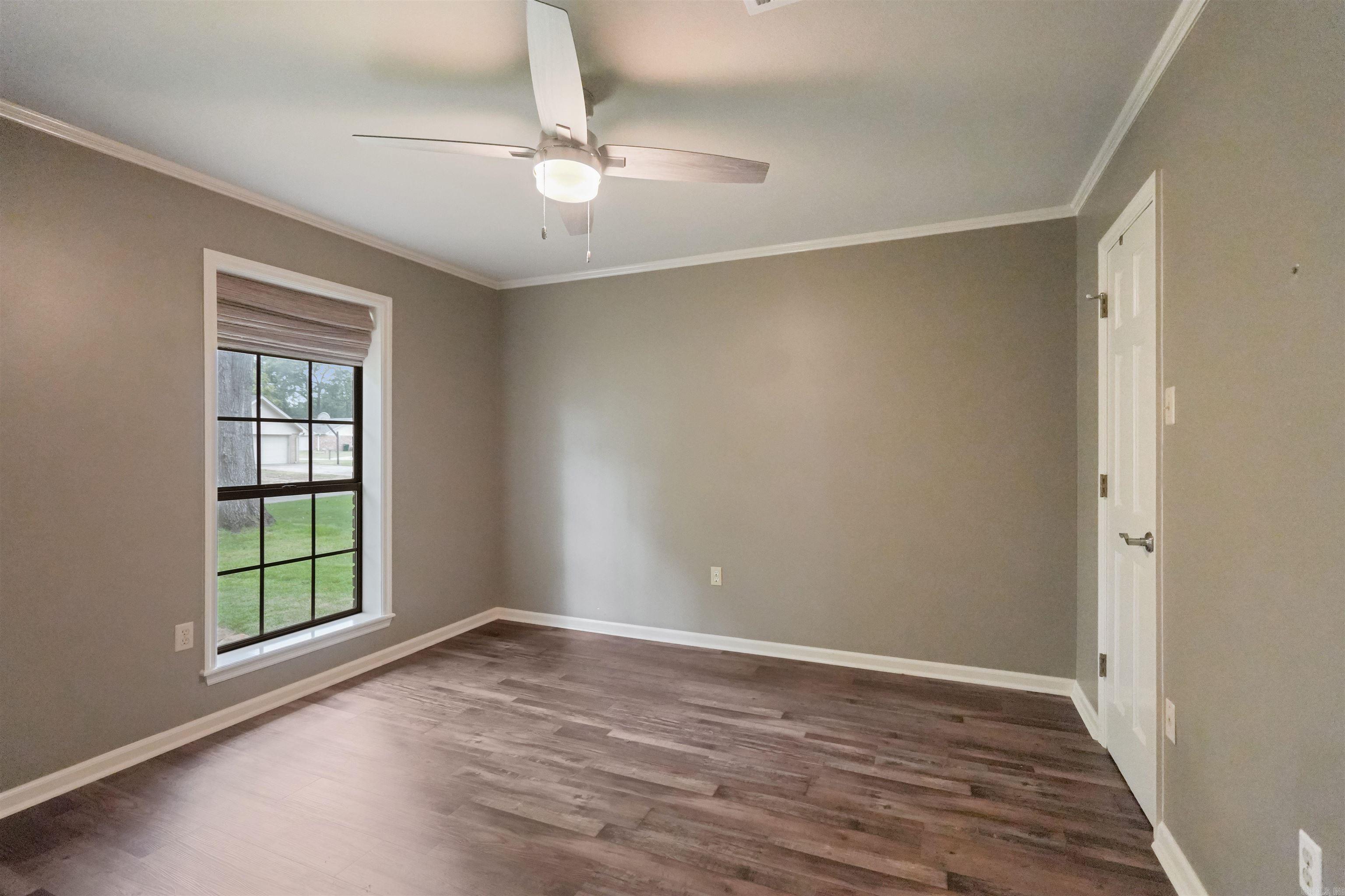 SMOKING OAKS ADD - Residential