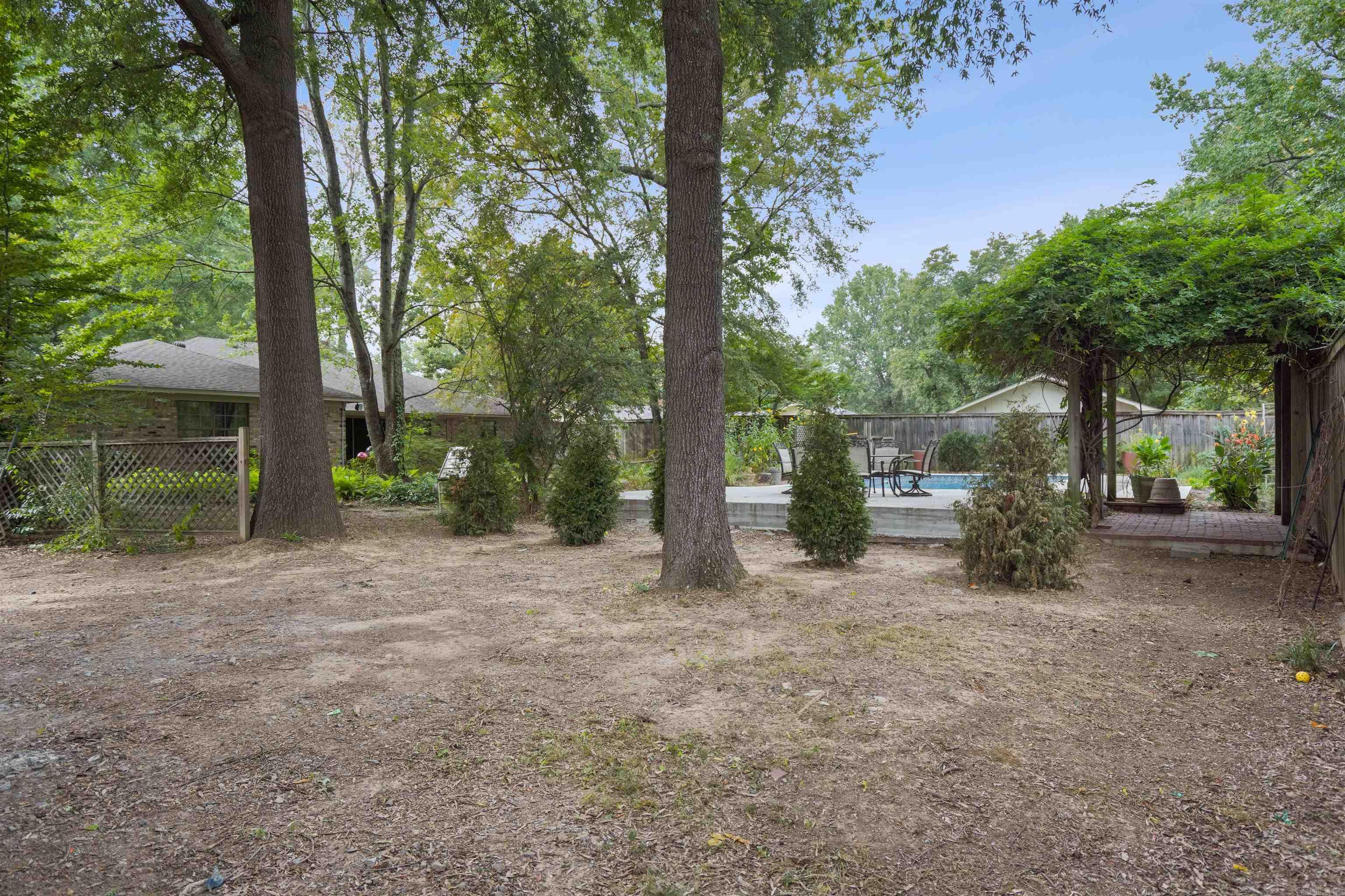 SMOKING OAKS ADD - Residential