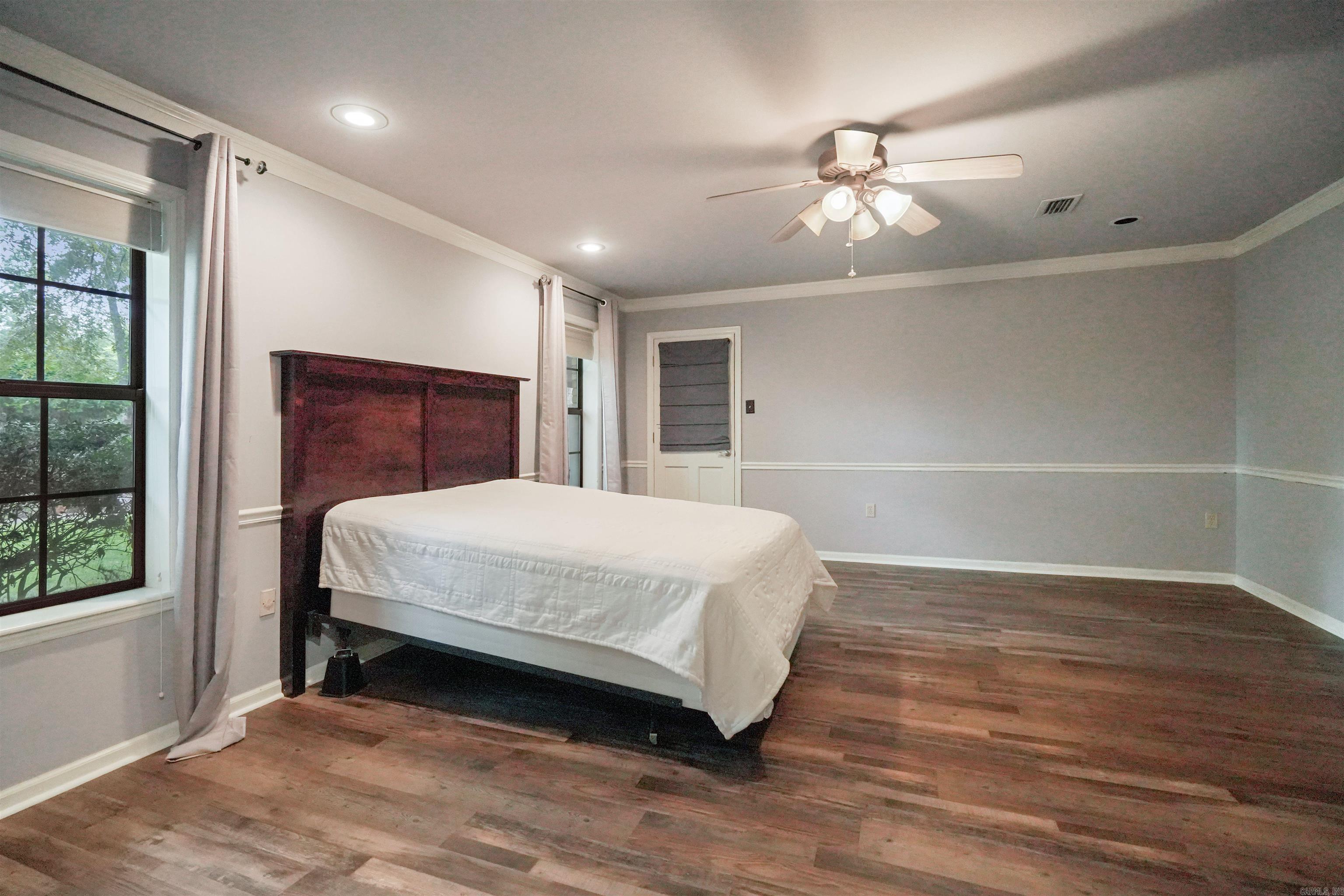 SMOKING OAKS ADD - Residential