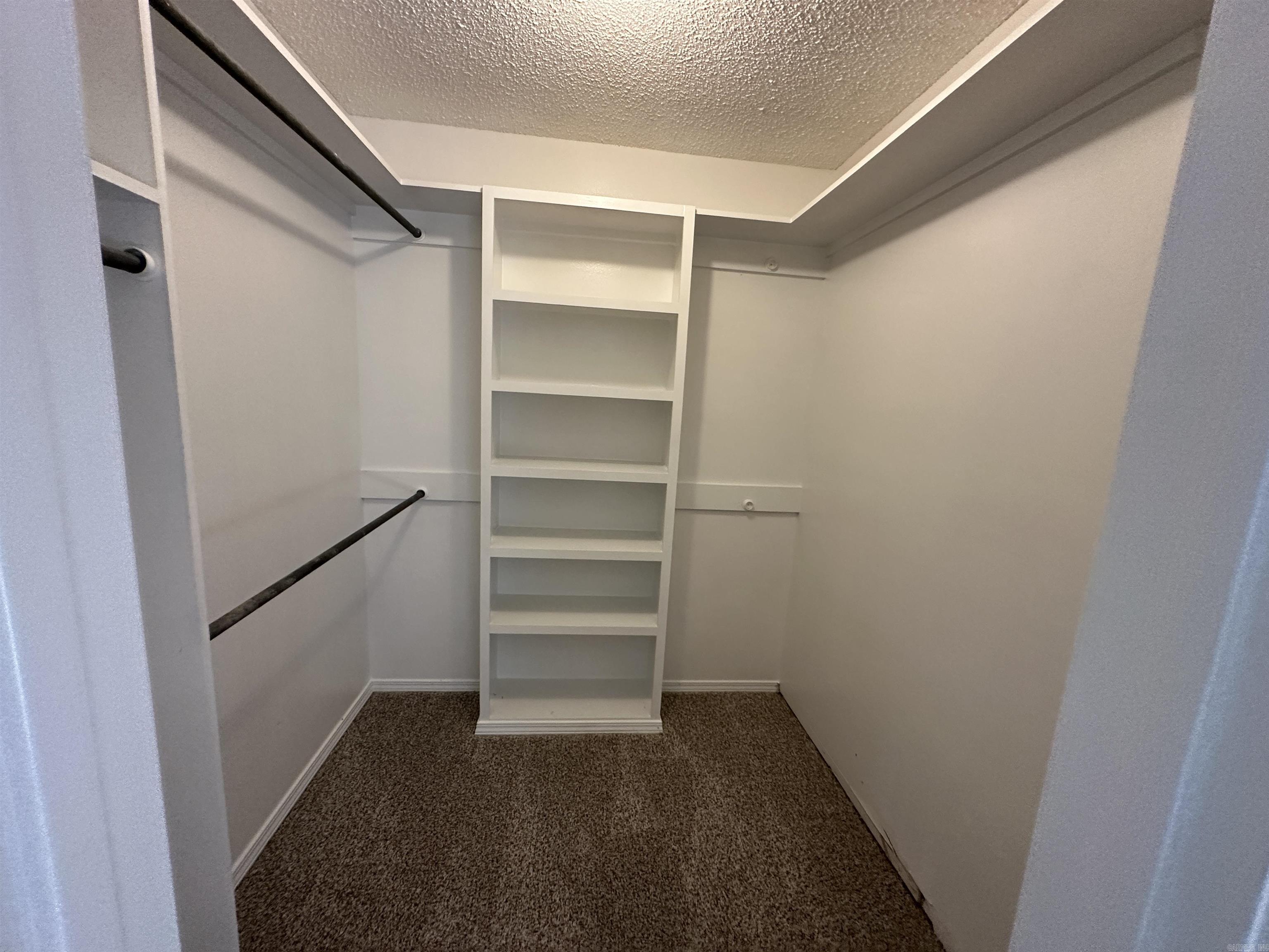 WHITE OAK VILLAGE - Residential