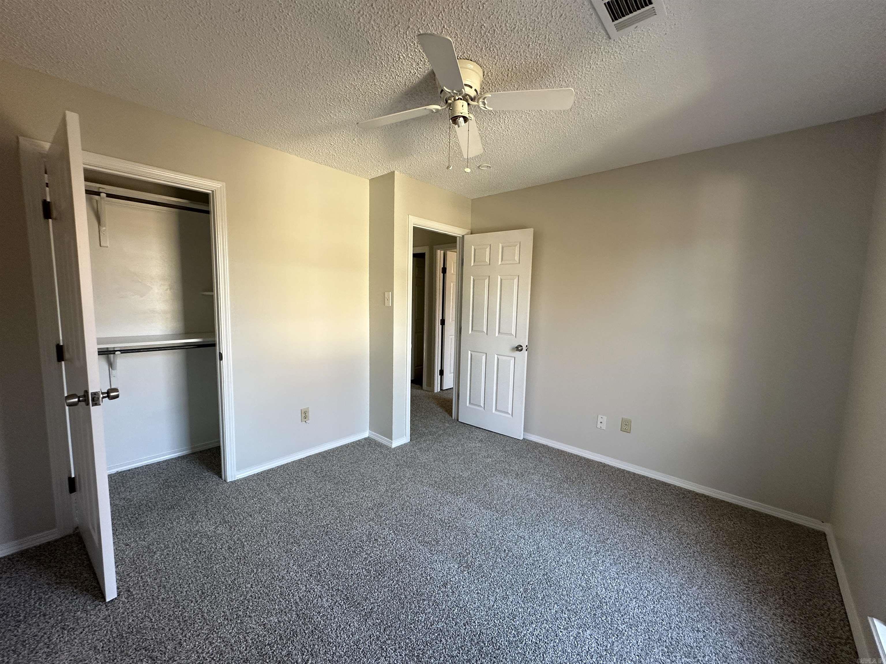 WHITE OAK VILLAGE - Residential