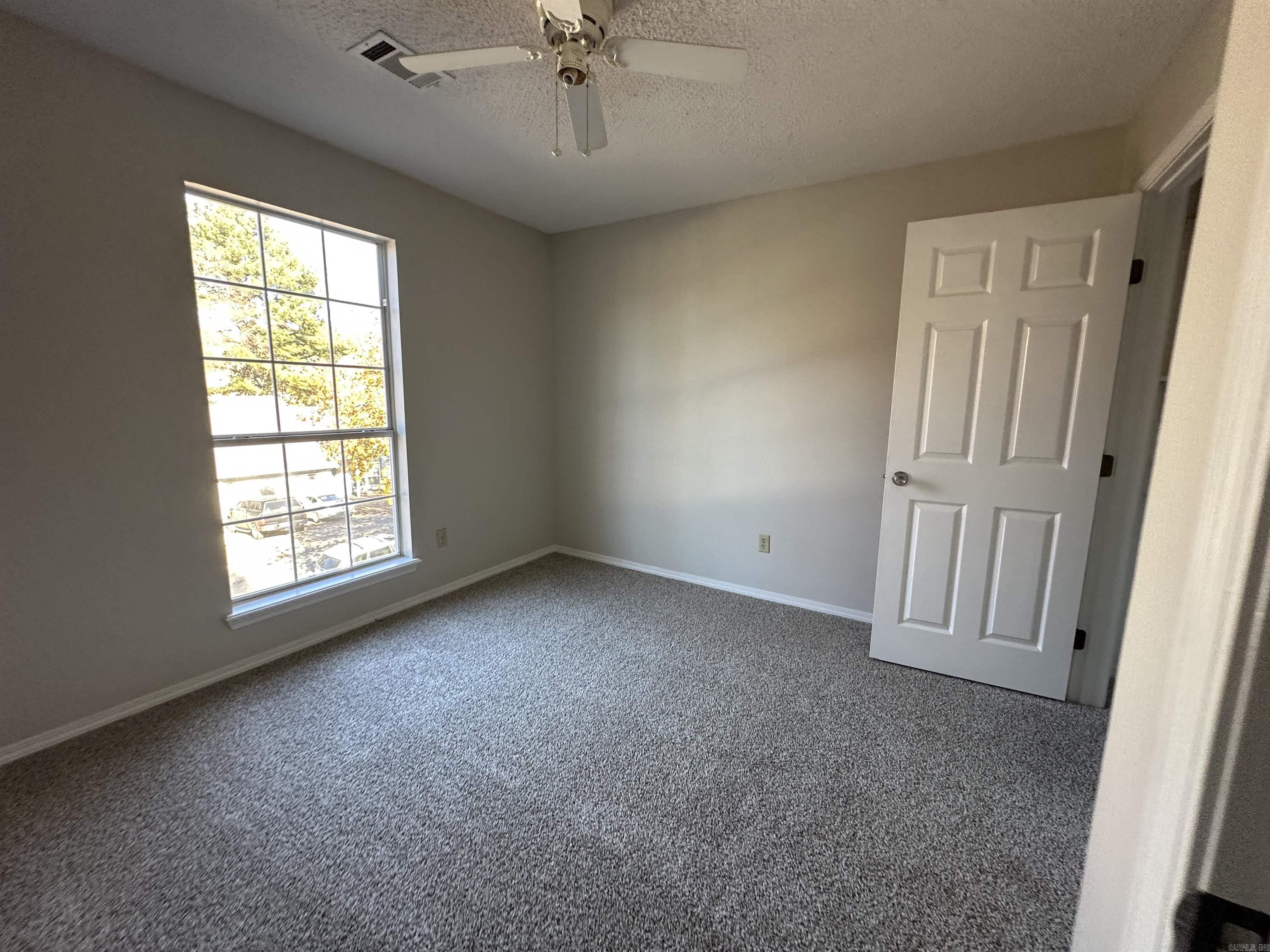 WHITE OAK VILLAGE - Residential