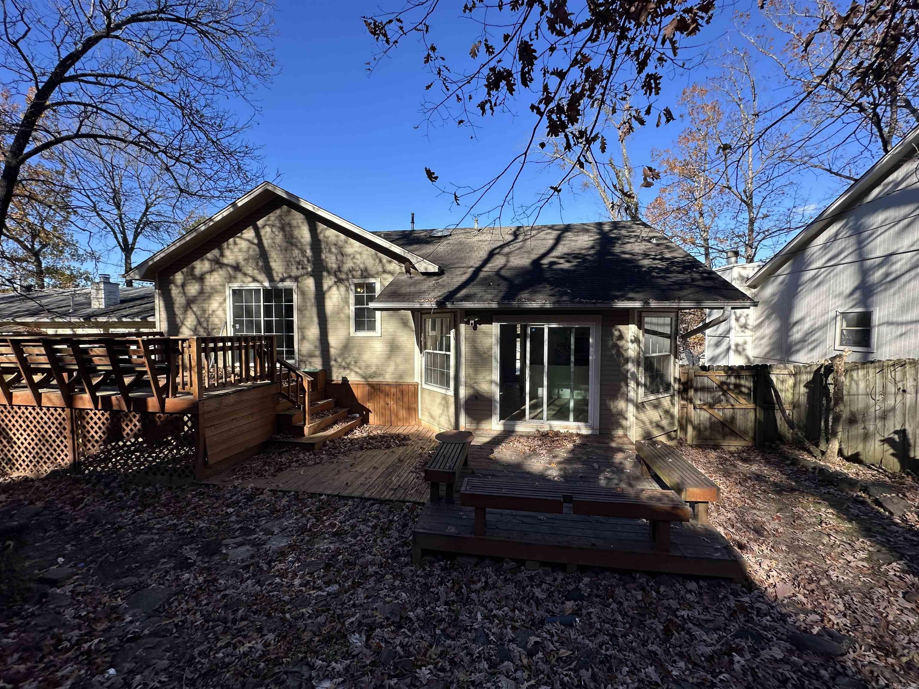 WHITE OAK VILLAGE - Residential