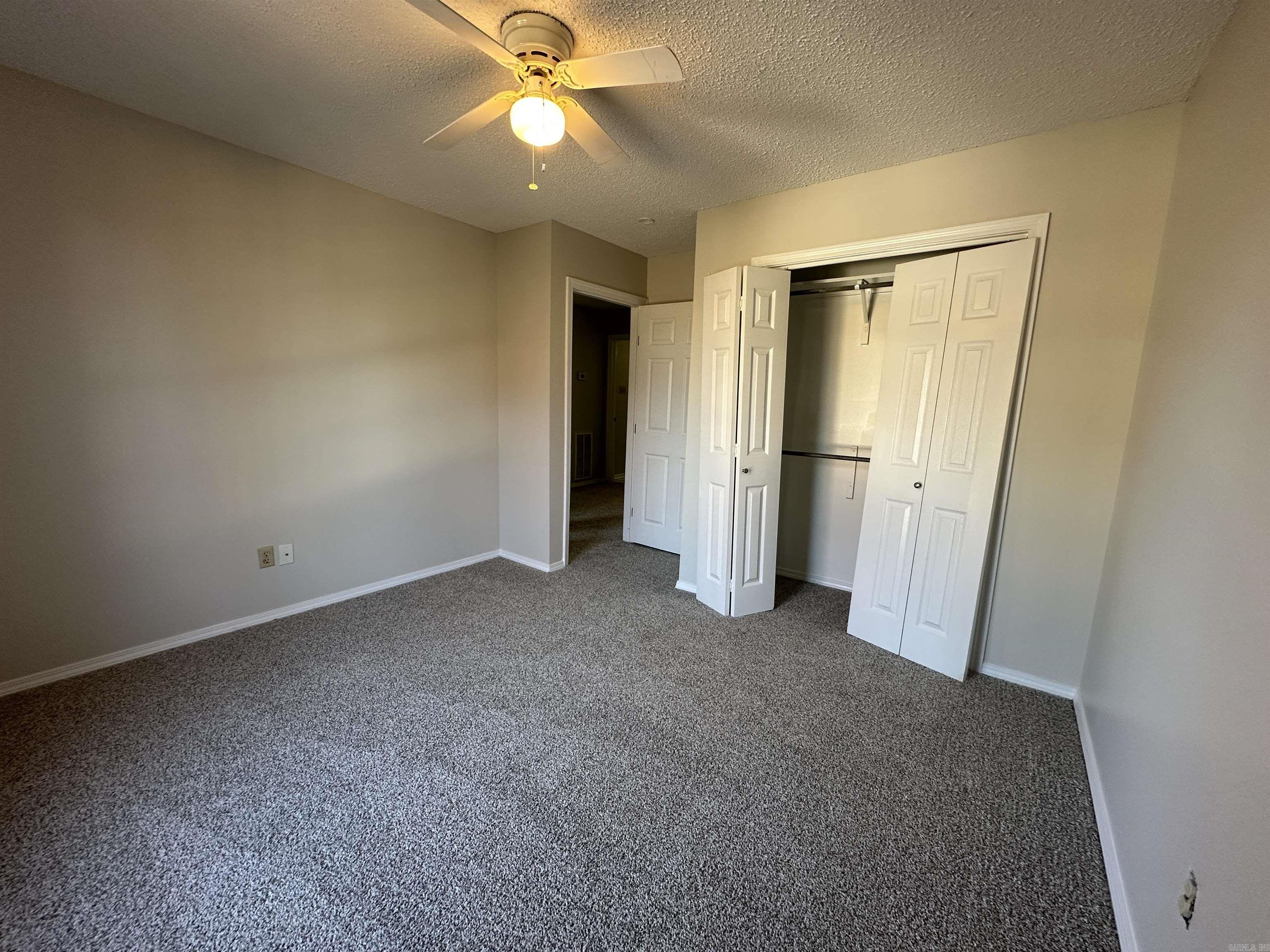 WHITE OAK VILLAGE - Residential