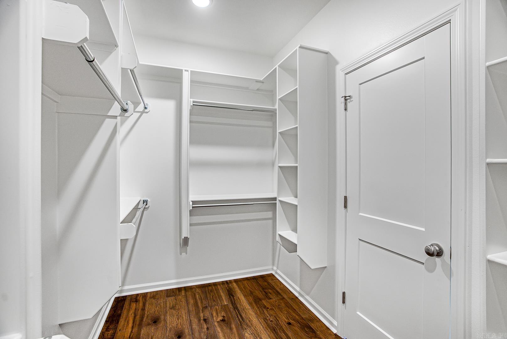 LEWIS COVE - Residential