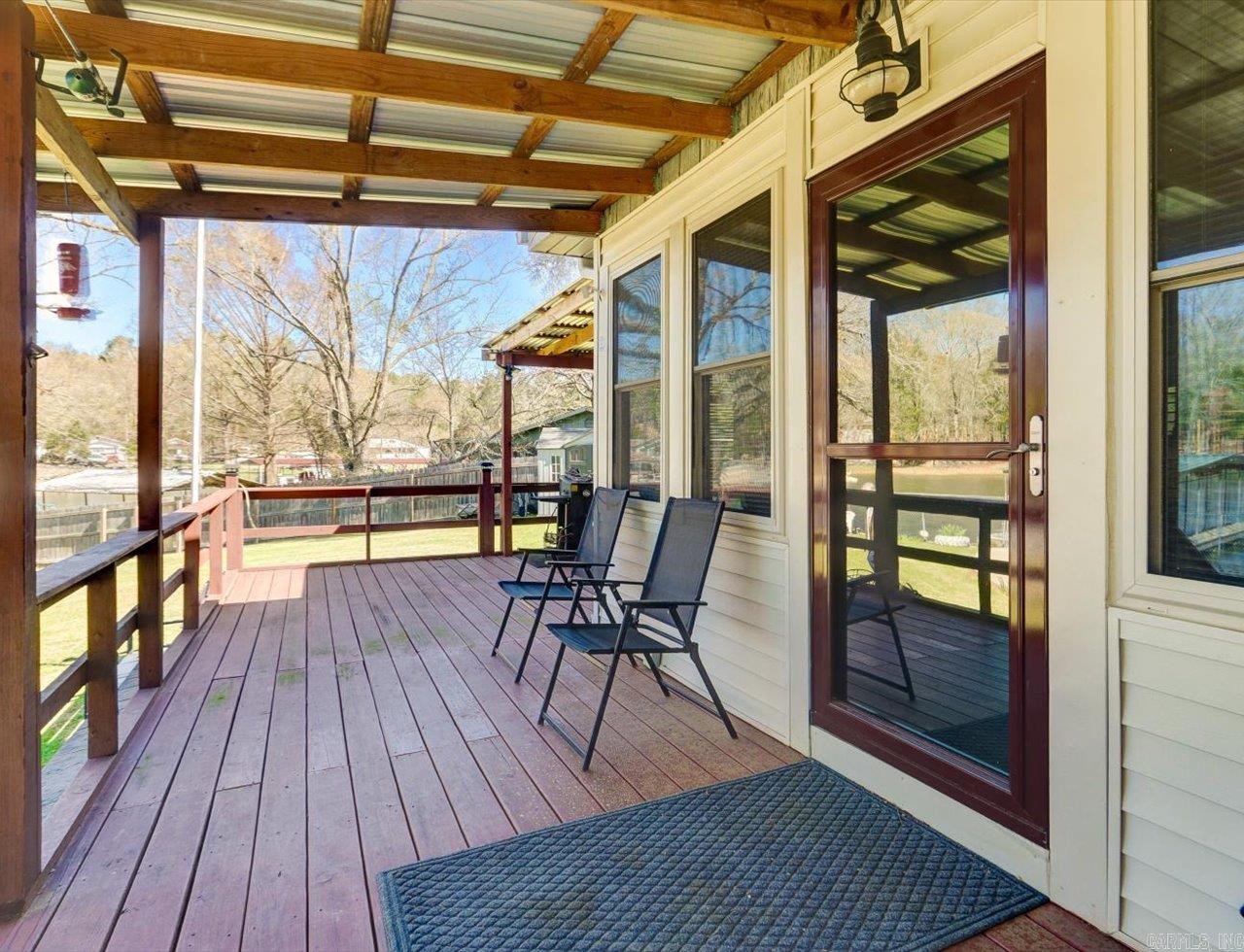 OAKRIDGE LAKE ESTATES - Residential