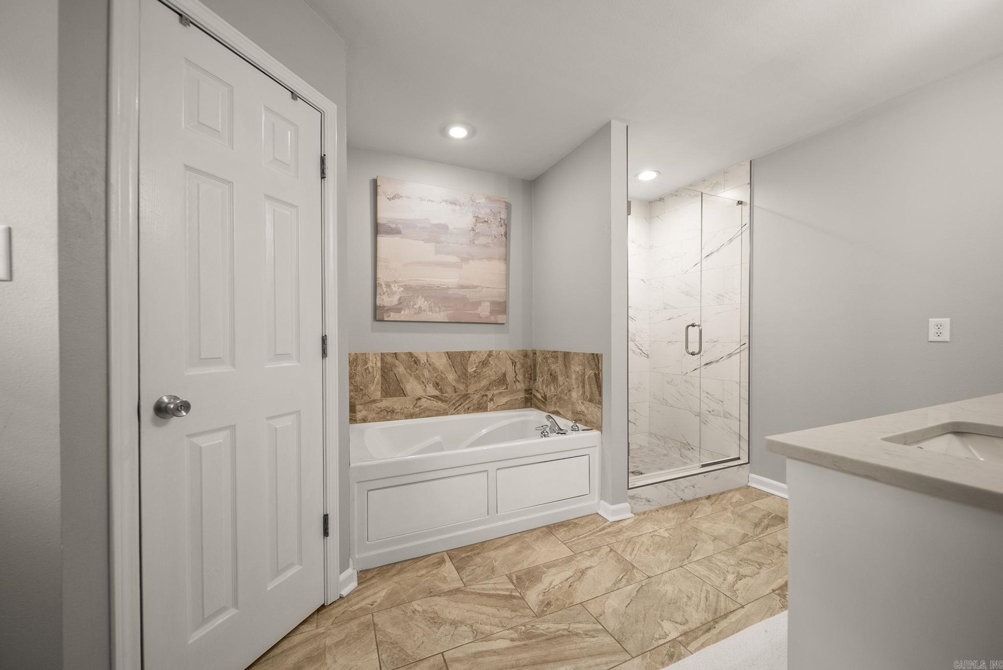 NORTH POINTE ADDN - Residential