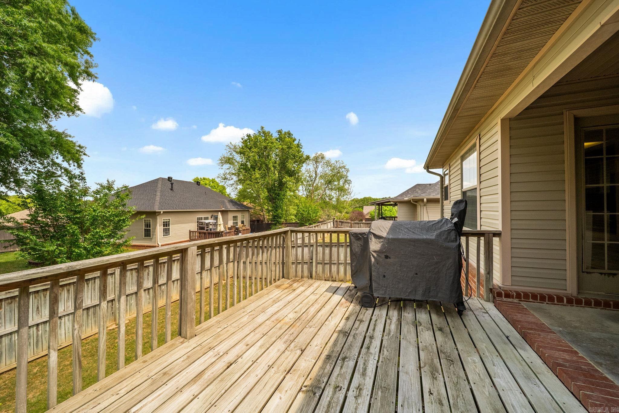 NORTH POINTE ADDN - Residential