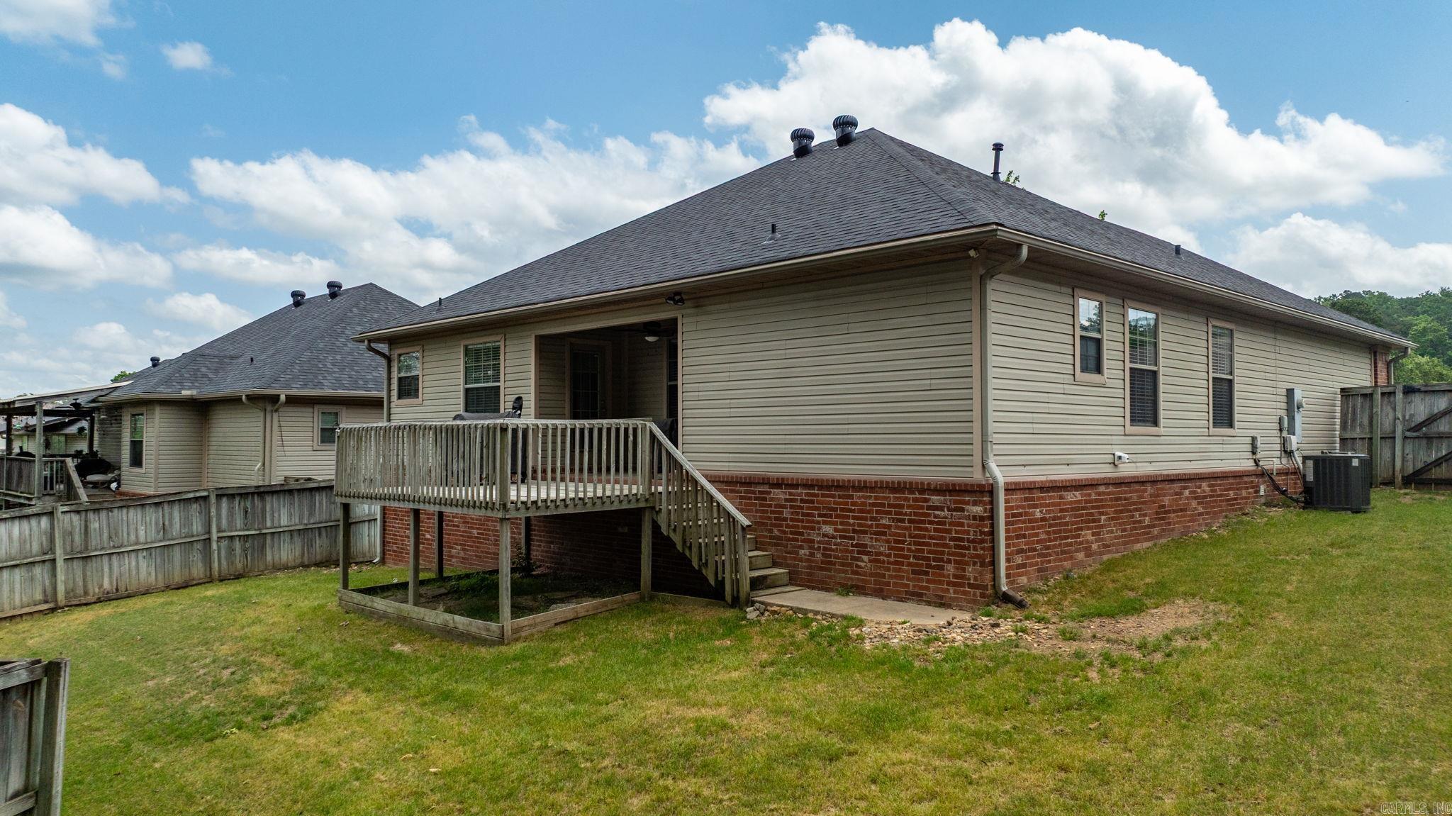 NORTH POINTE ADDN - Residential