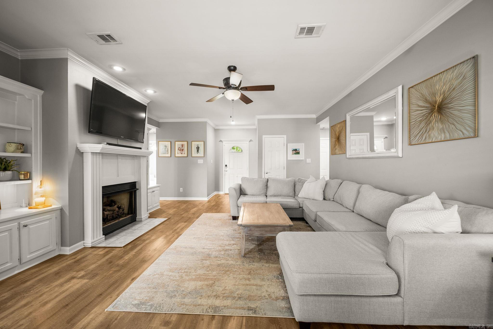 NORTH POINTE ADDN - Residential