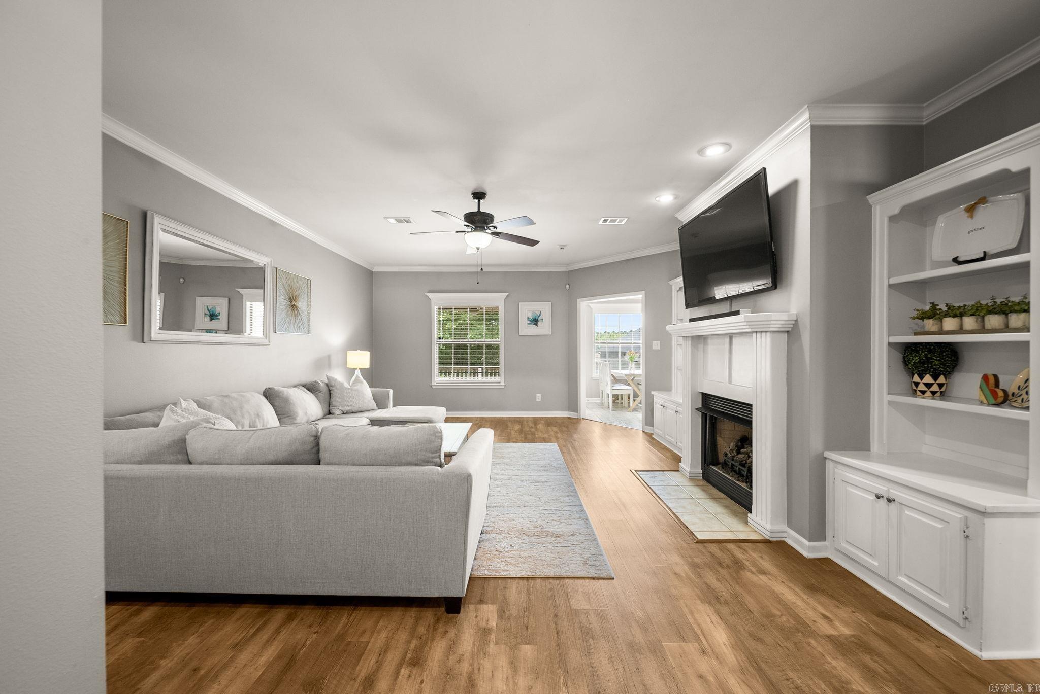 NORTH POINTE ADDN - Residential