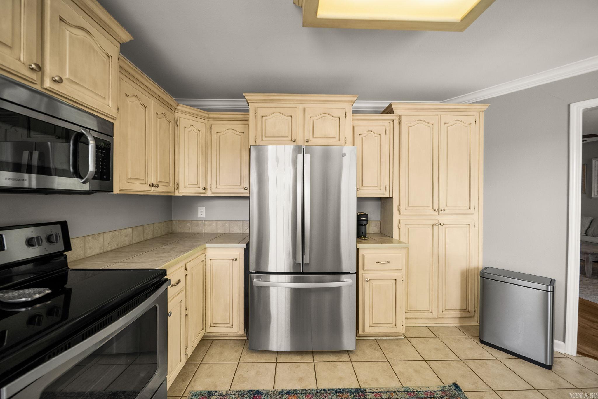 NORTH POINTE ADDN - Residential