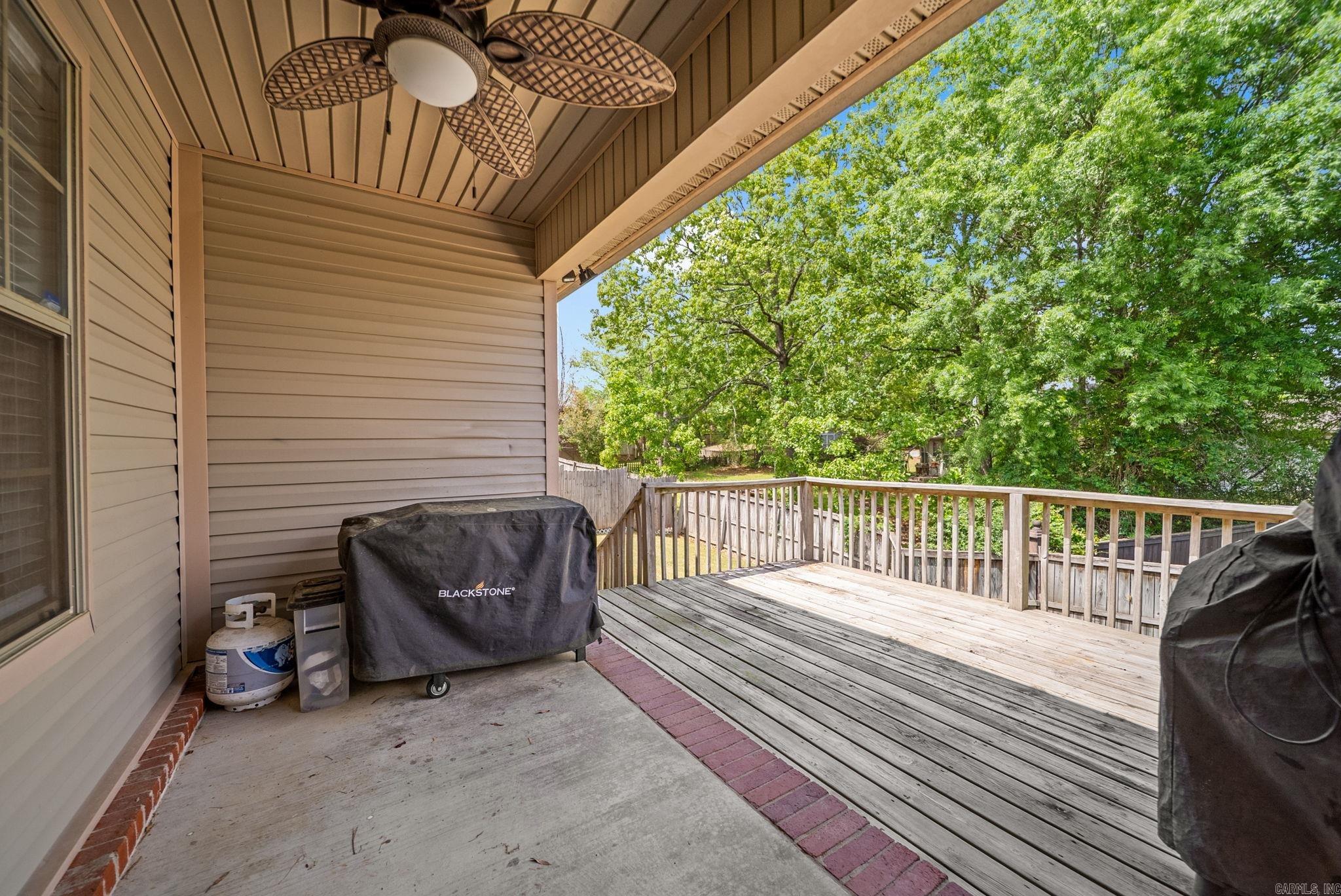 NORTH POINTE ADDN - Residential