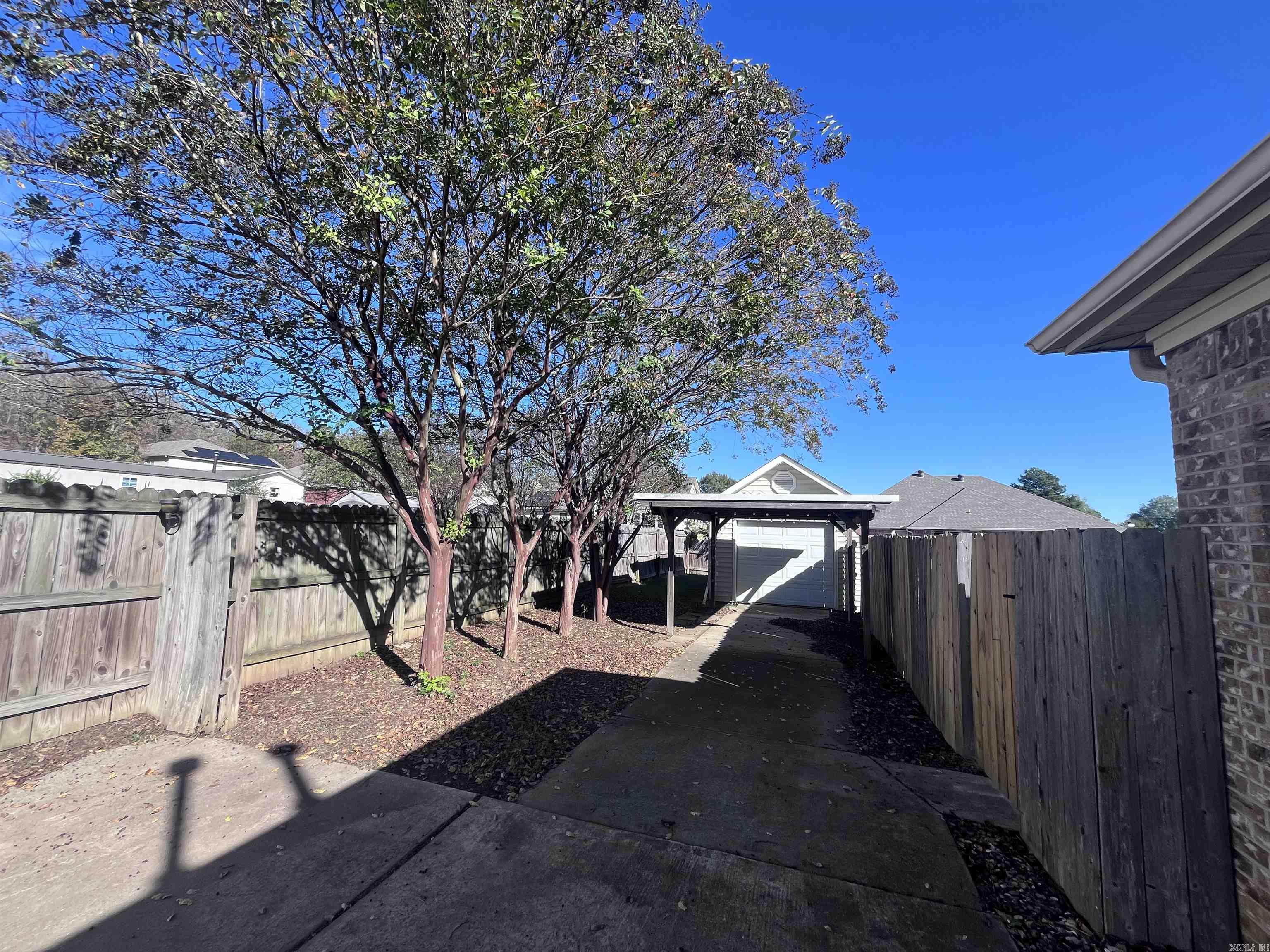 West Oaks - Residential Lease