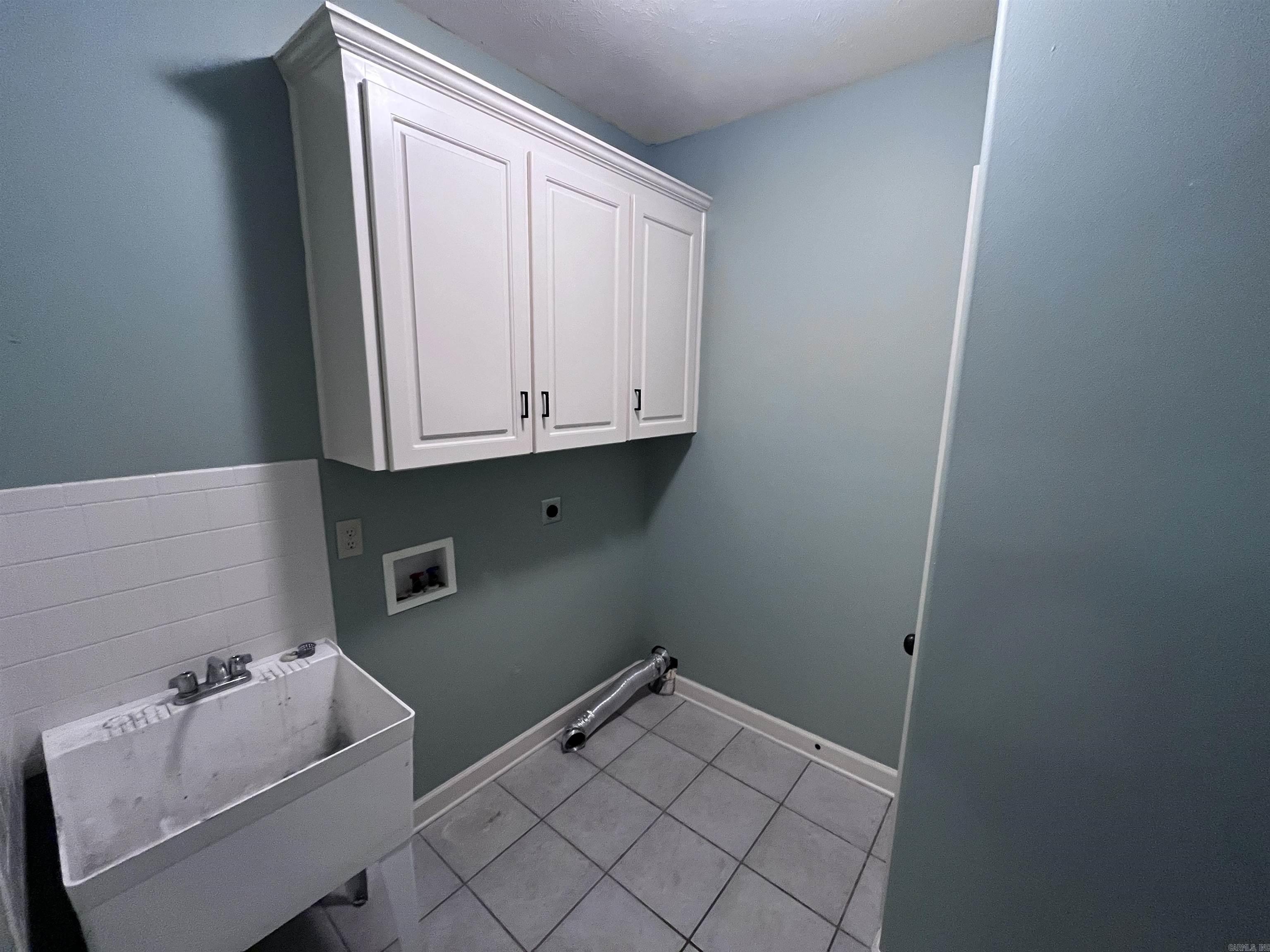 West Oaks - Residential Lease