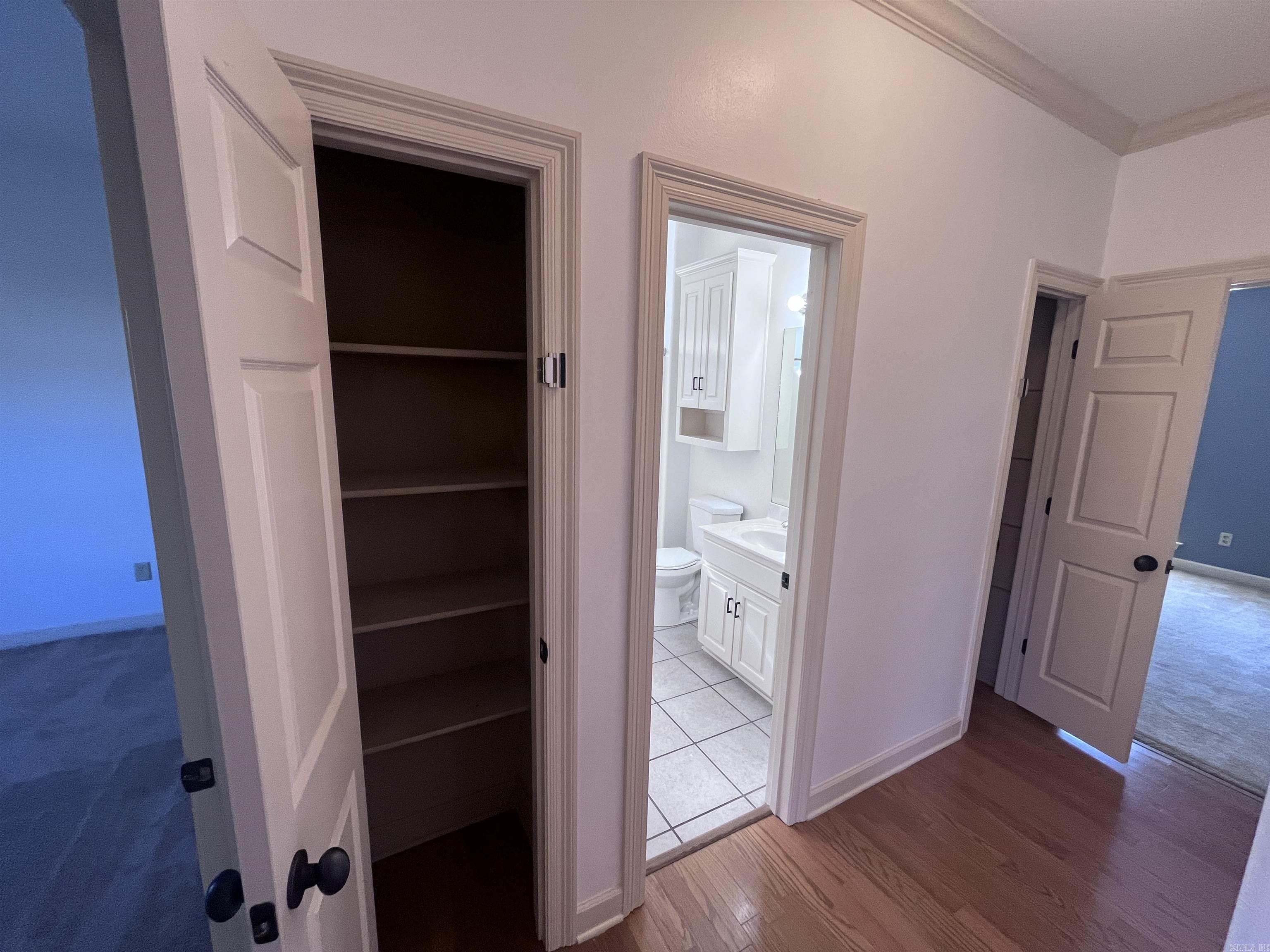 West Oaks - Residential Lease