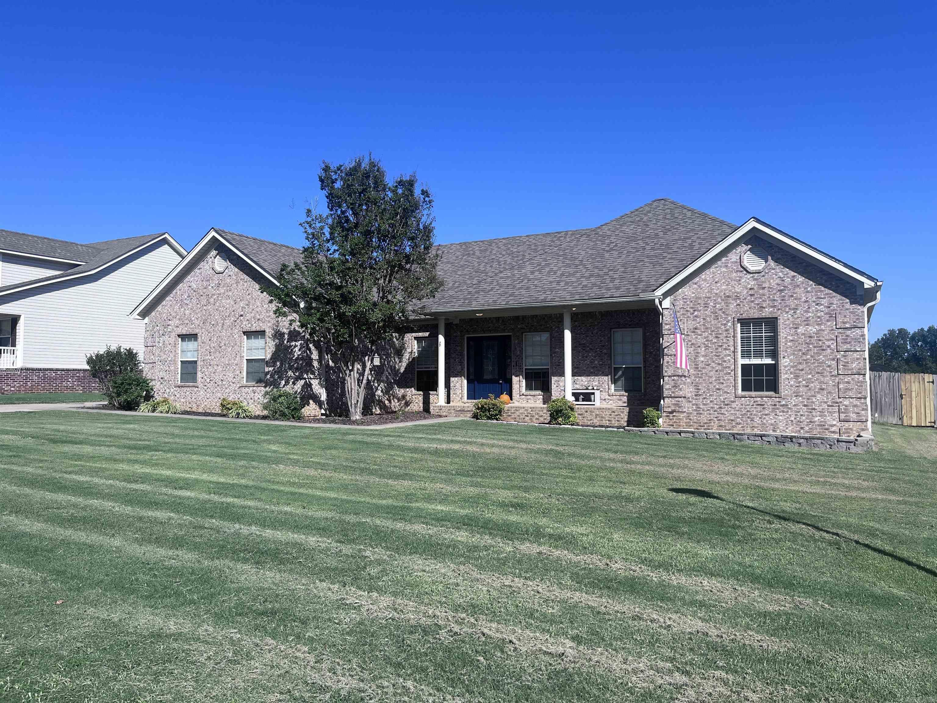 West Oaks - Residential Lease