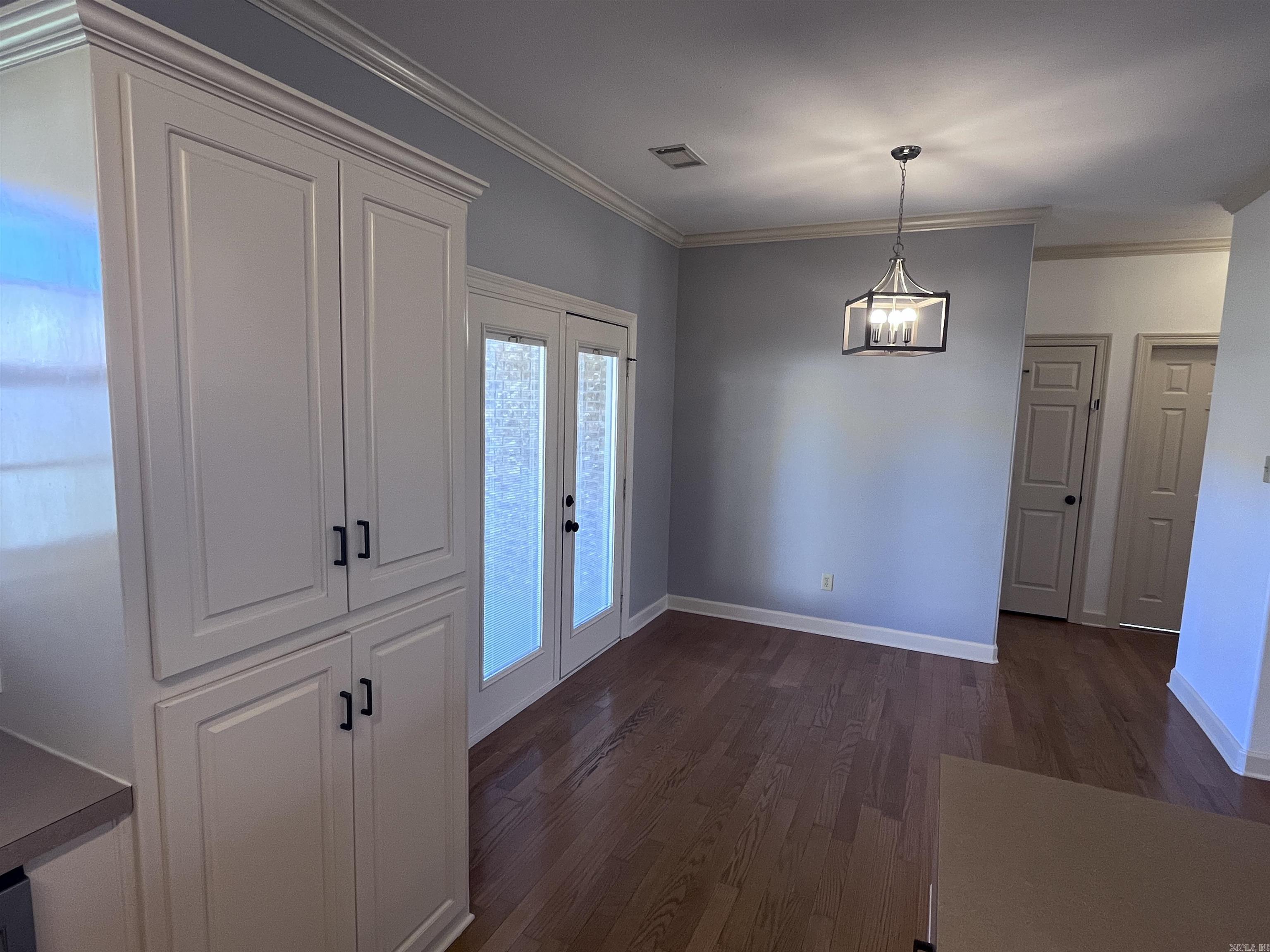 West Oaks - Residential Lease