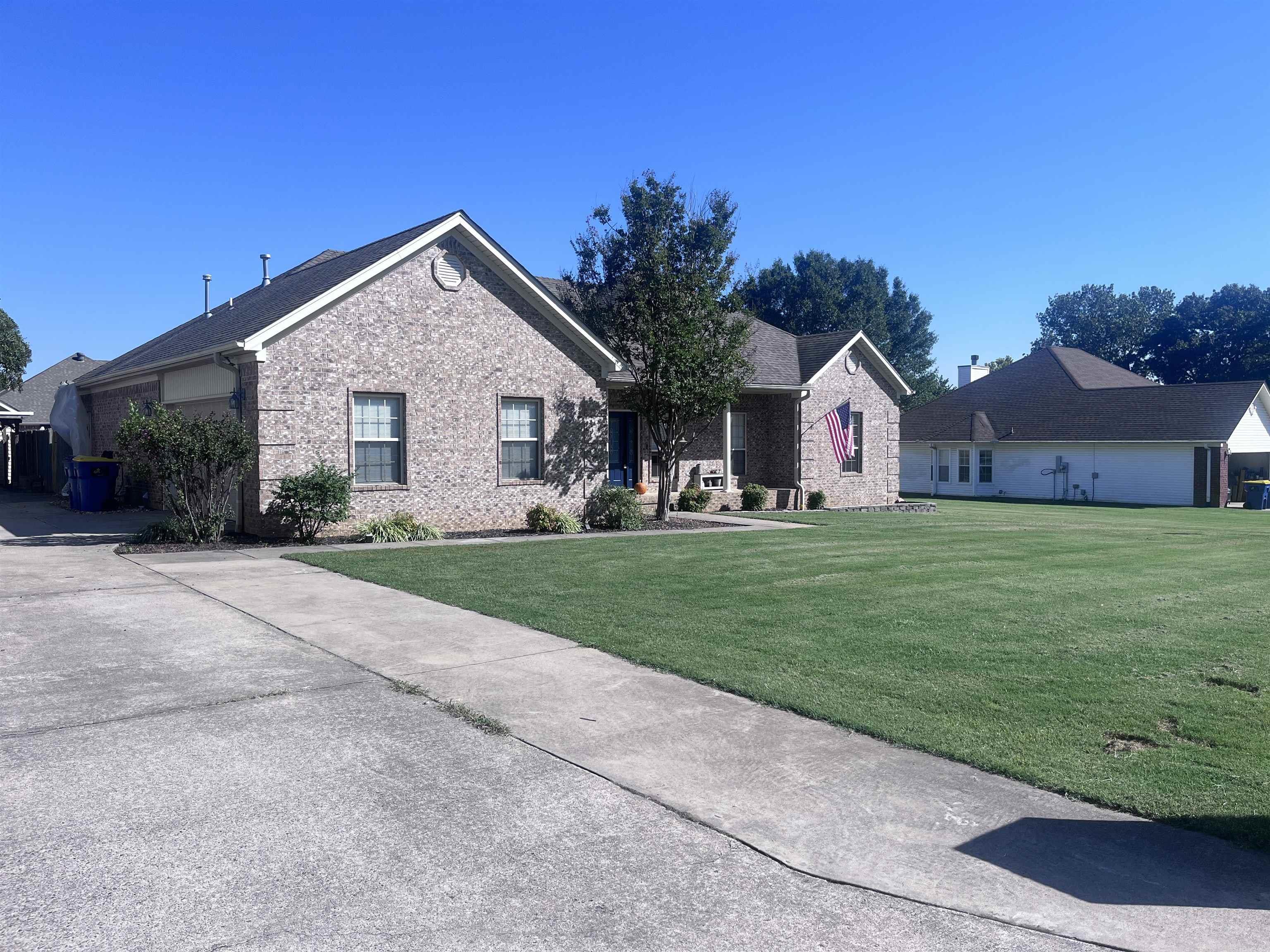 West Oaks - Residential Lease