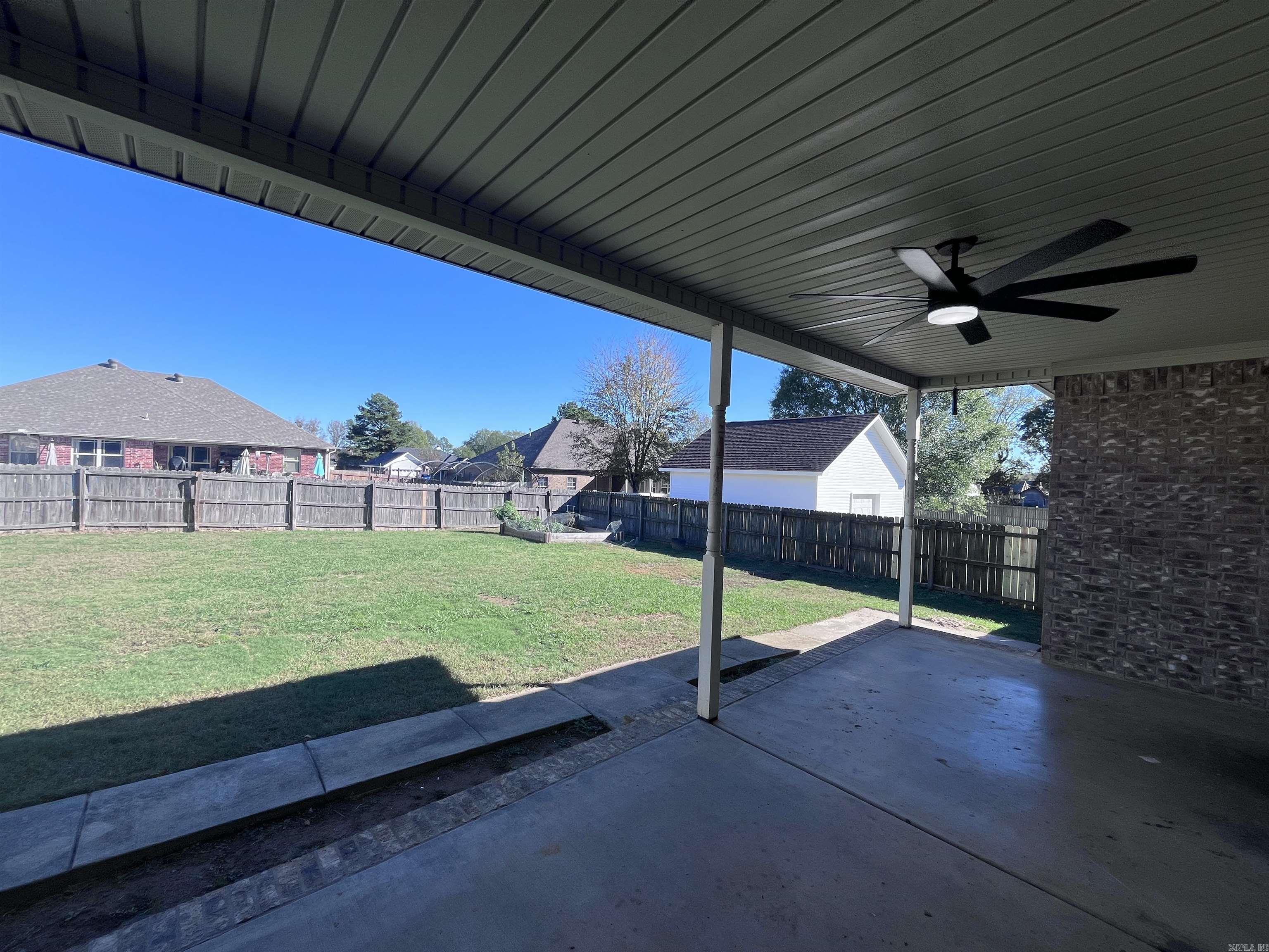 West Oaks - Residential Lease