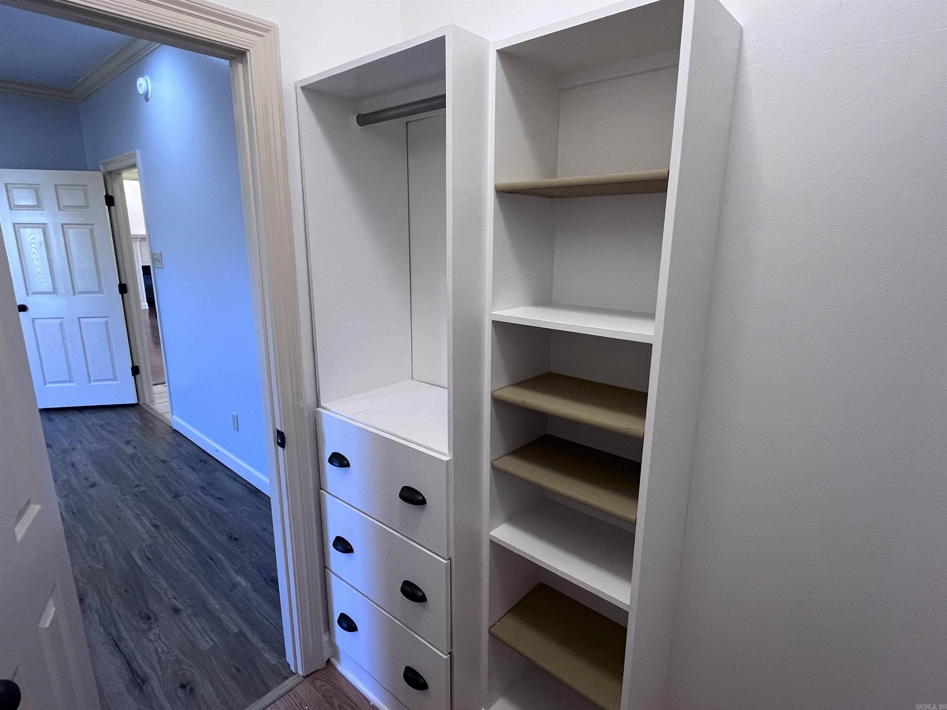 West Oaks - Residential Lease