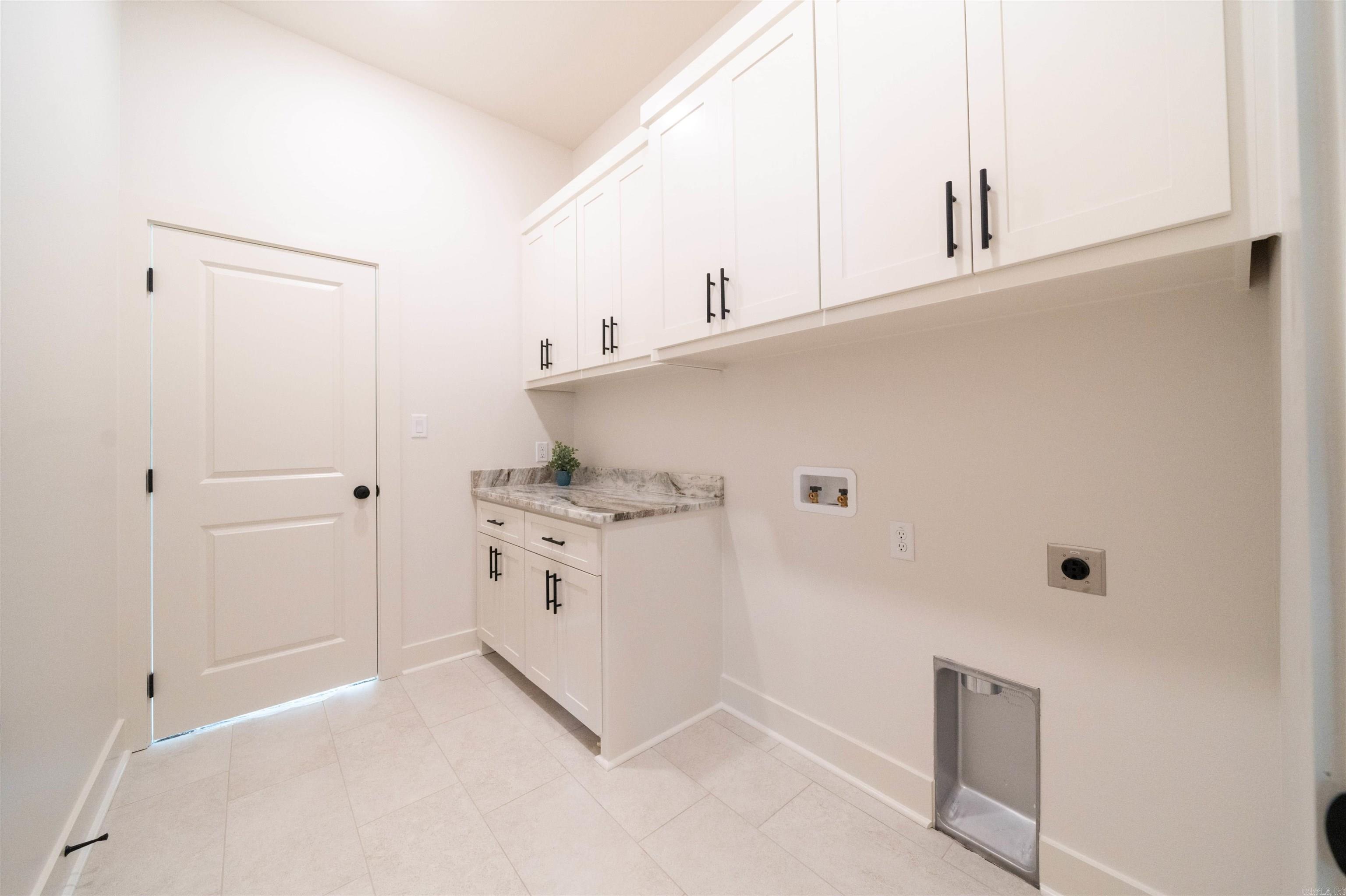 STONEBROOK - Residential