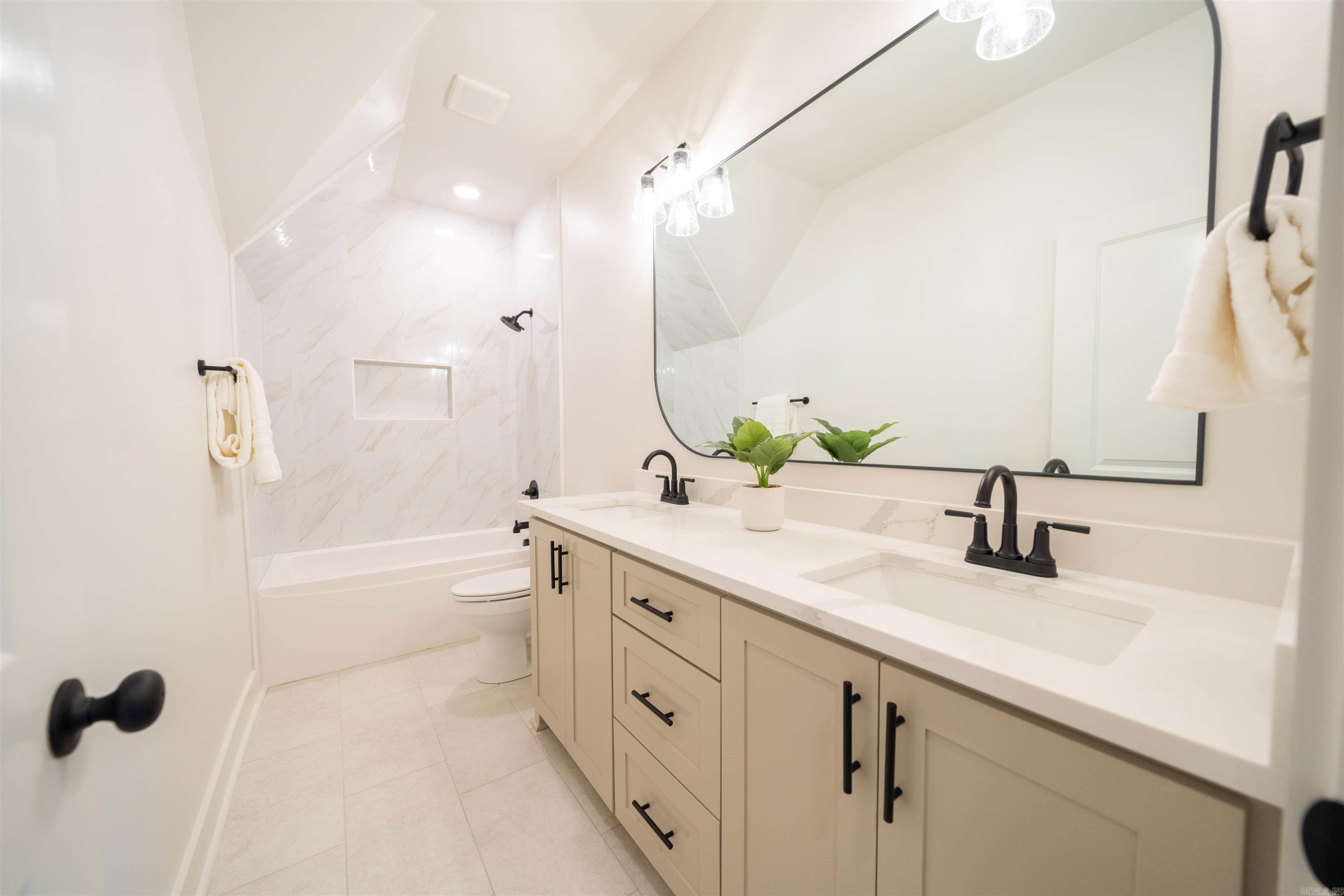 STONEBROOK - Residential