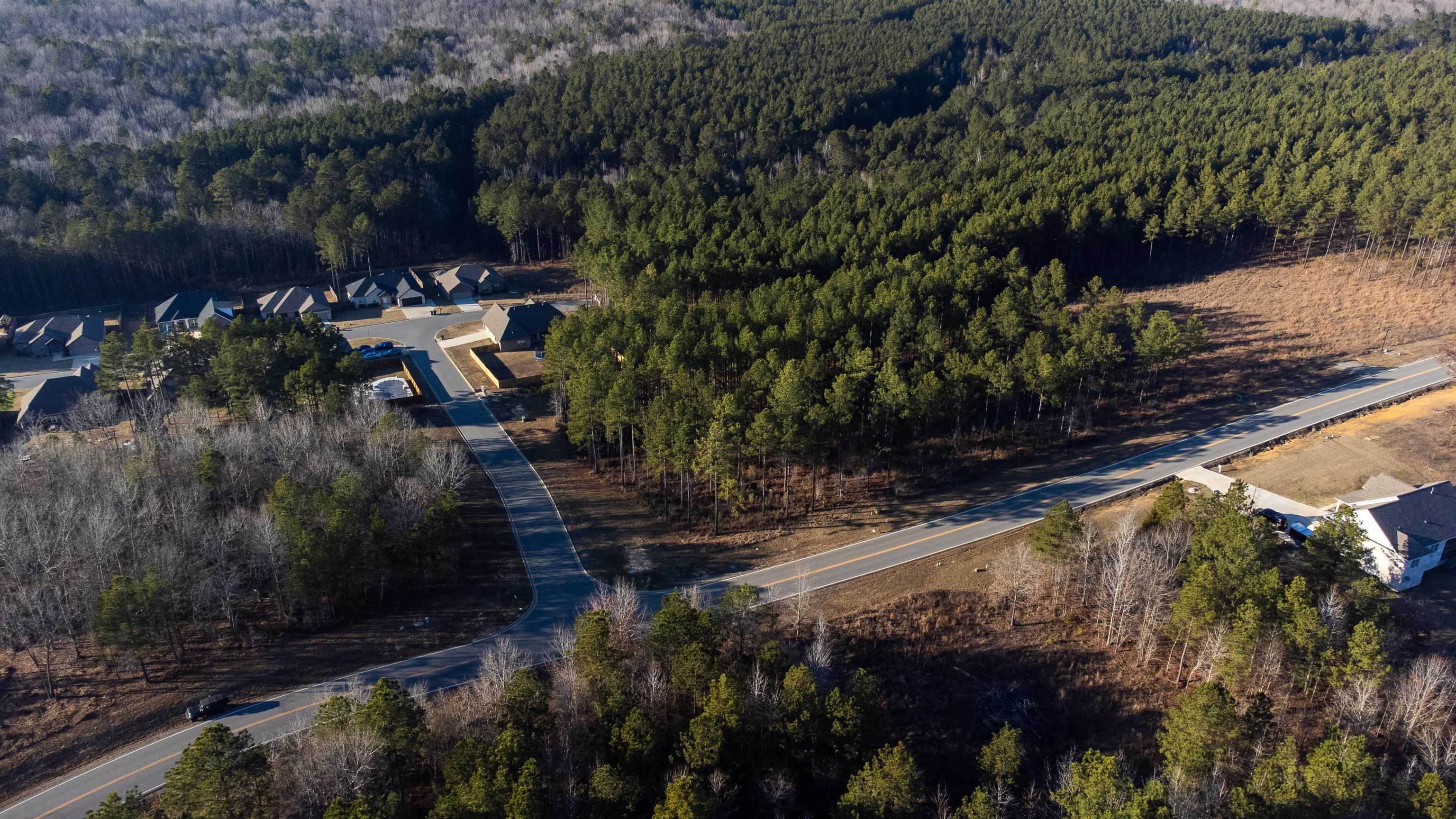 THE ESTATES AT PARKWAY TRAILS - Land