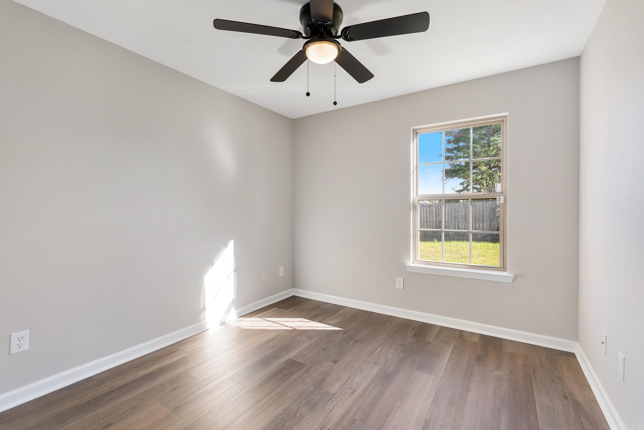 MAGNOLIA ESTATES - Residential