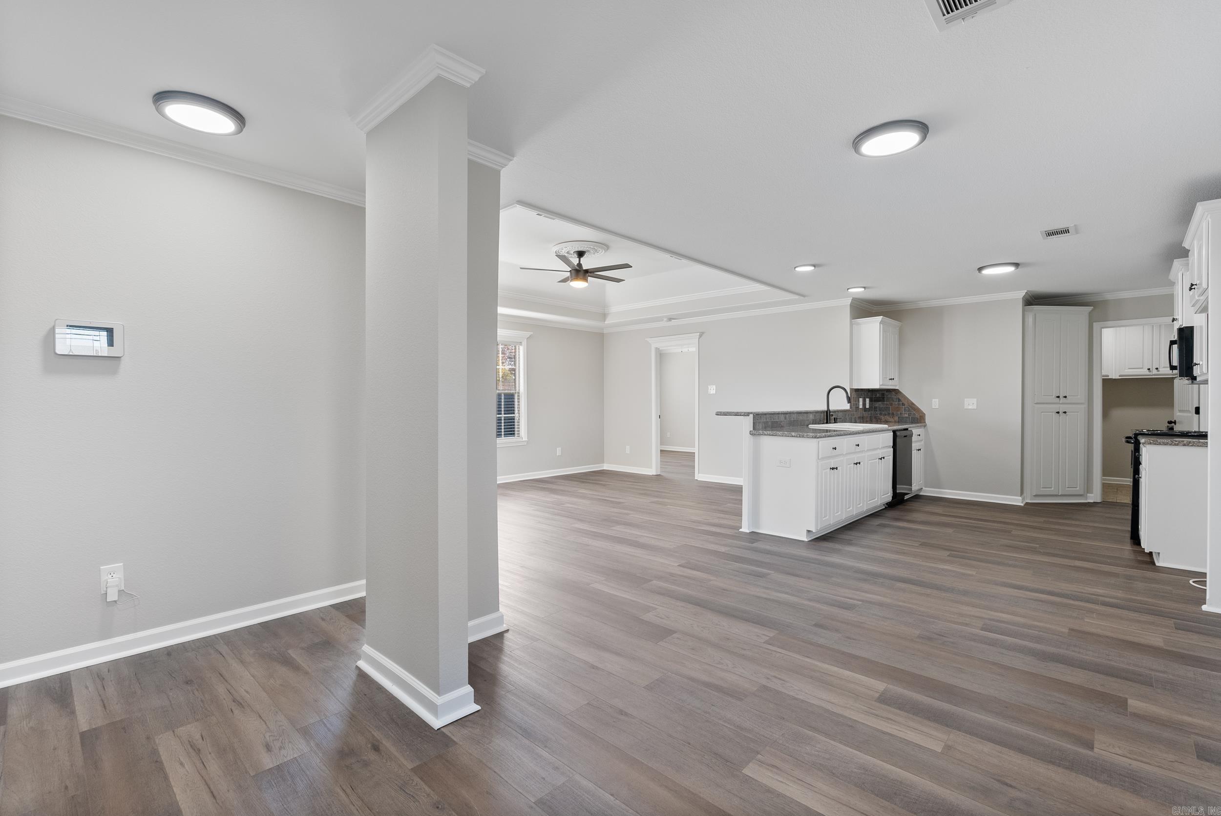 MAGNOLIA ESTATES - Residential