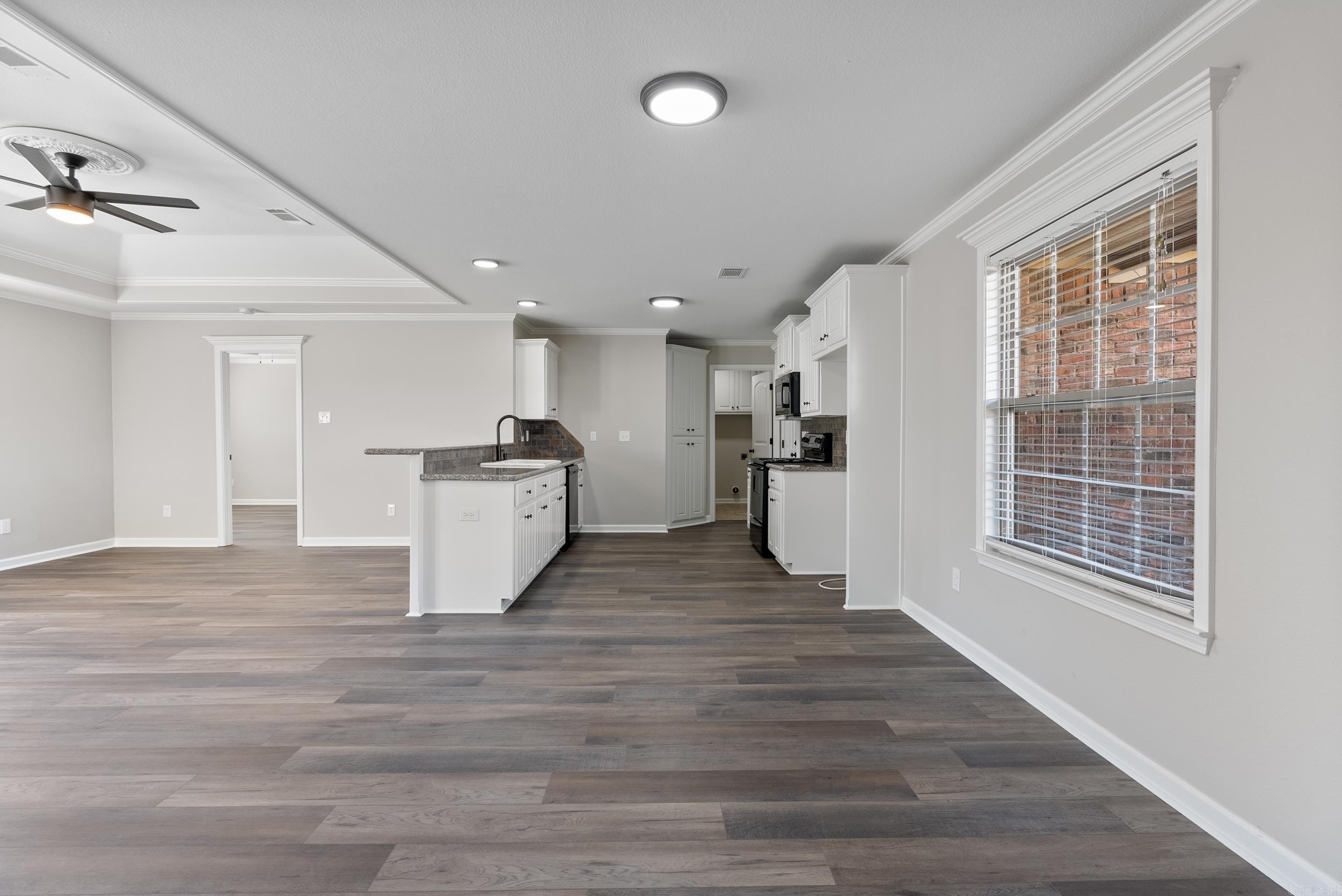 MAGNOLIA ESTATES - Residential