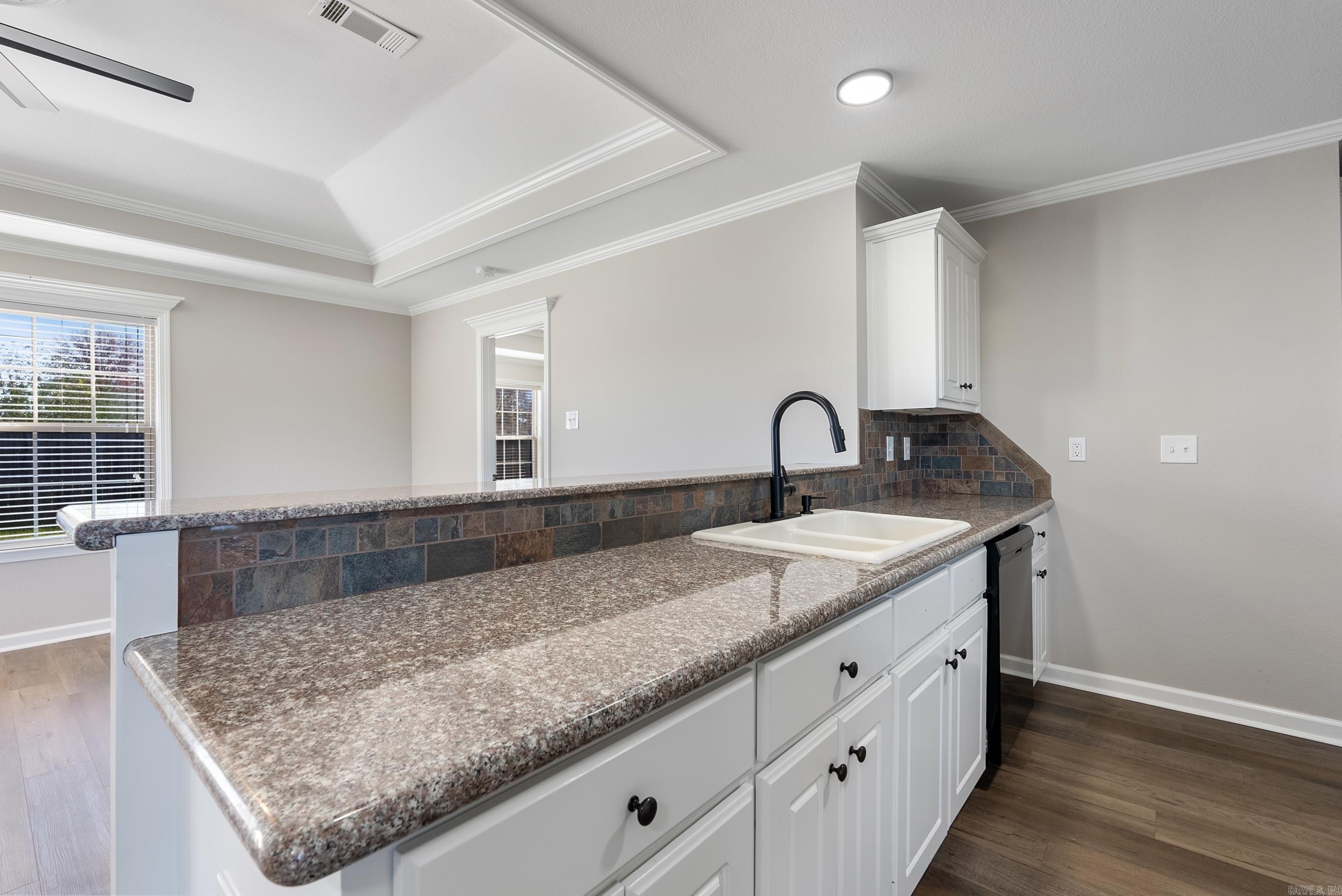 MAGNOLIA ESTATES - Residential