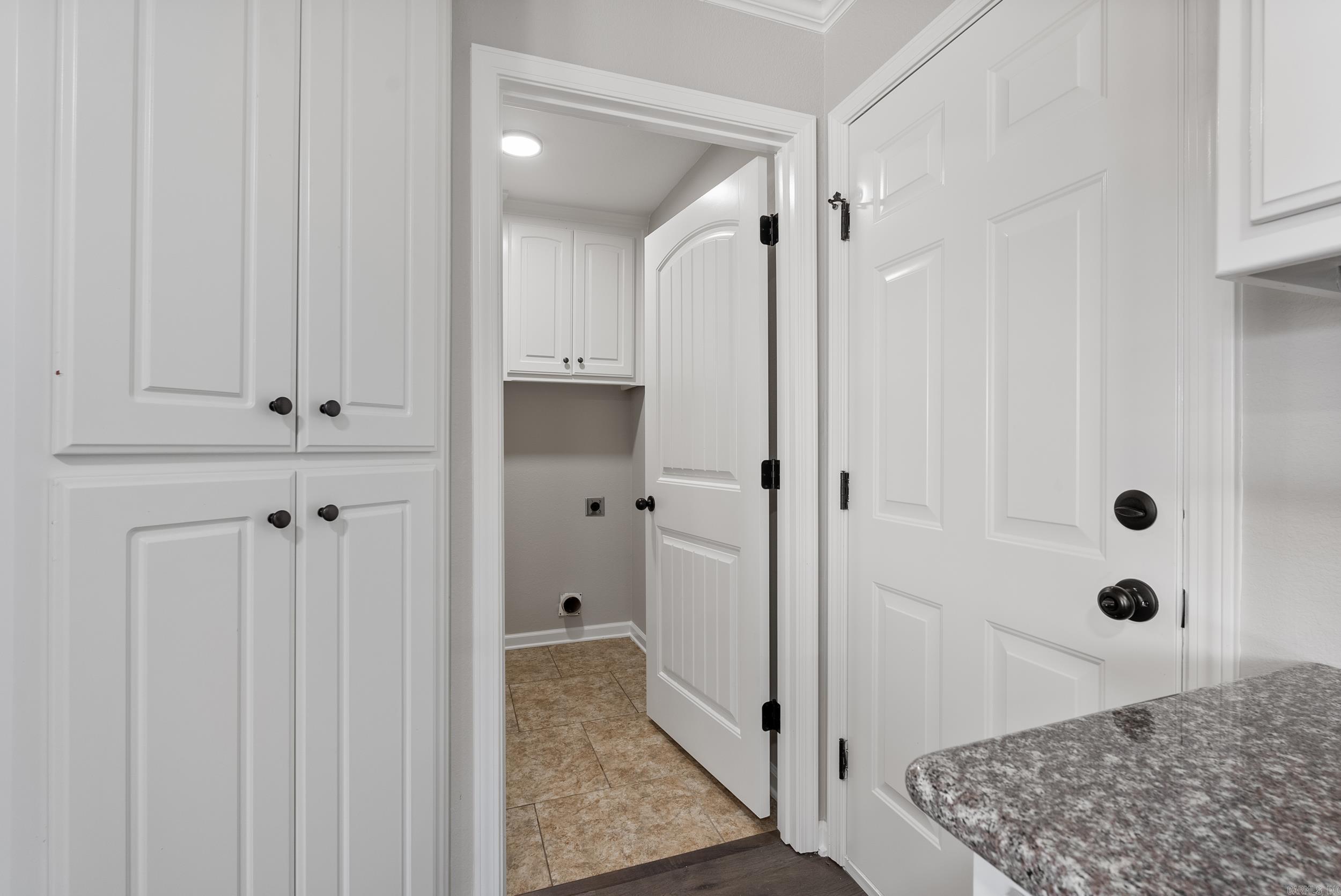 MAGNOLIA ESTATES - Residential