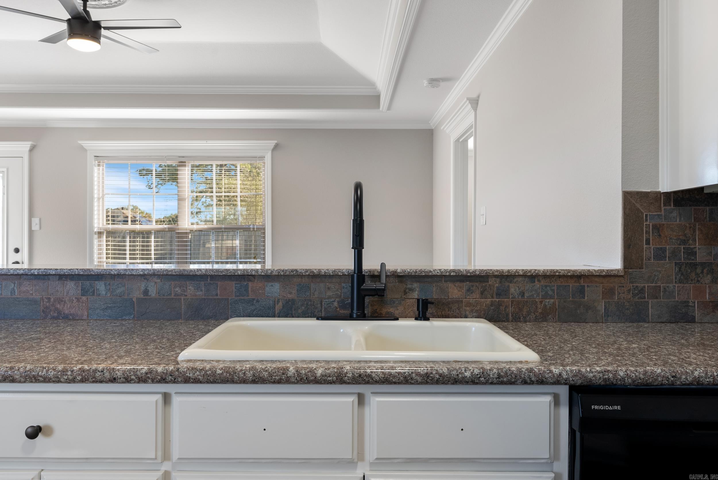 MAGNOLIA ESTATES - Residential