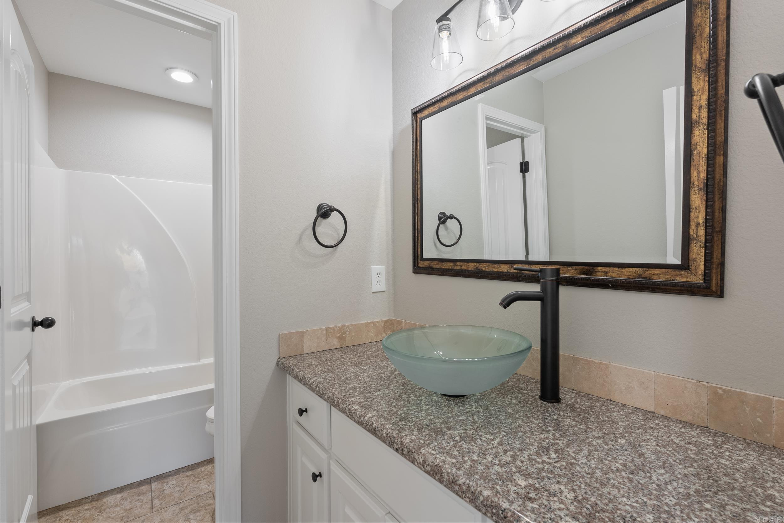 MAGNOLIA ESTATES - Residential