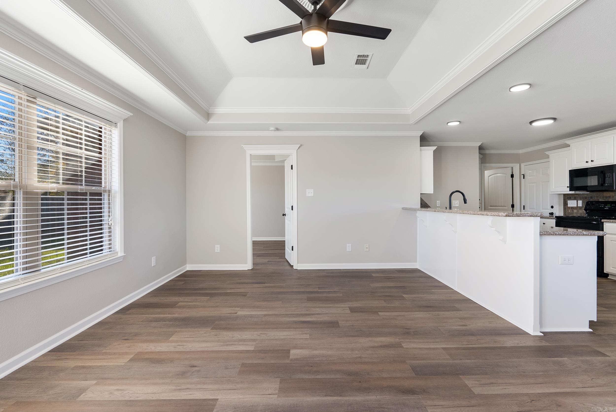 MAGNOLIA ESTATES - Residential