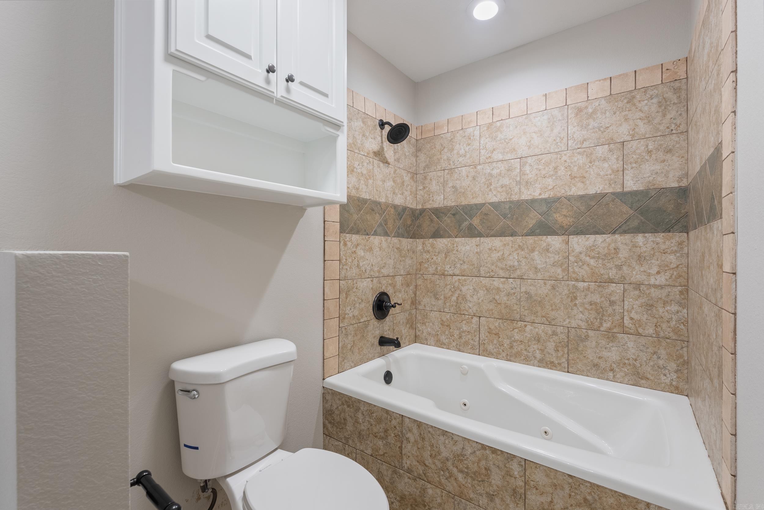 MAGNOLIA ESTATES - Residential