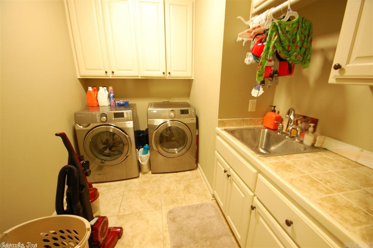 CHENAL VALLEY CHALLAIN PLACE - Residential