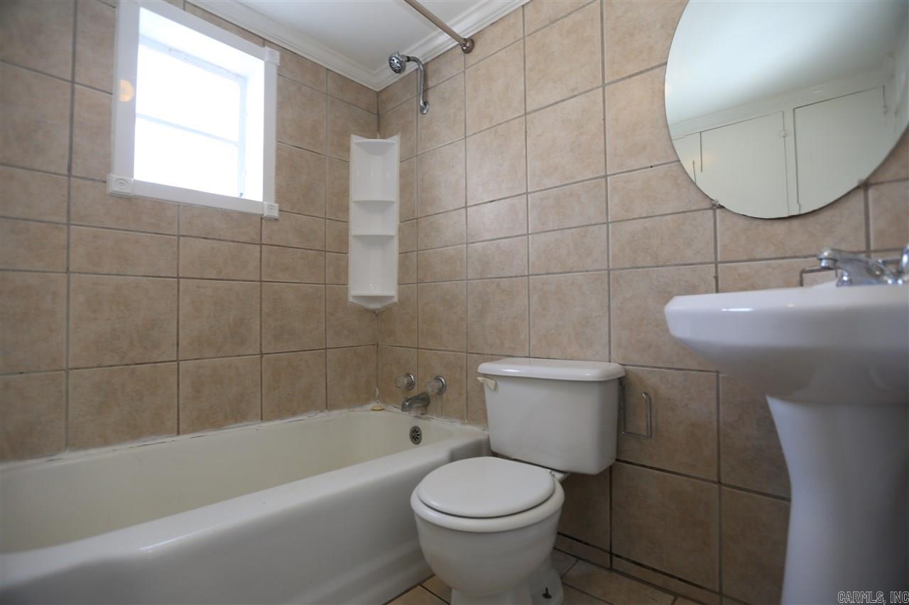 Heights-Hillcrest - Residential Lease