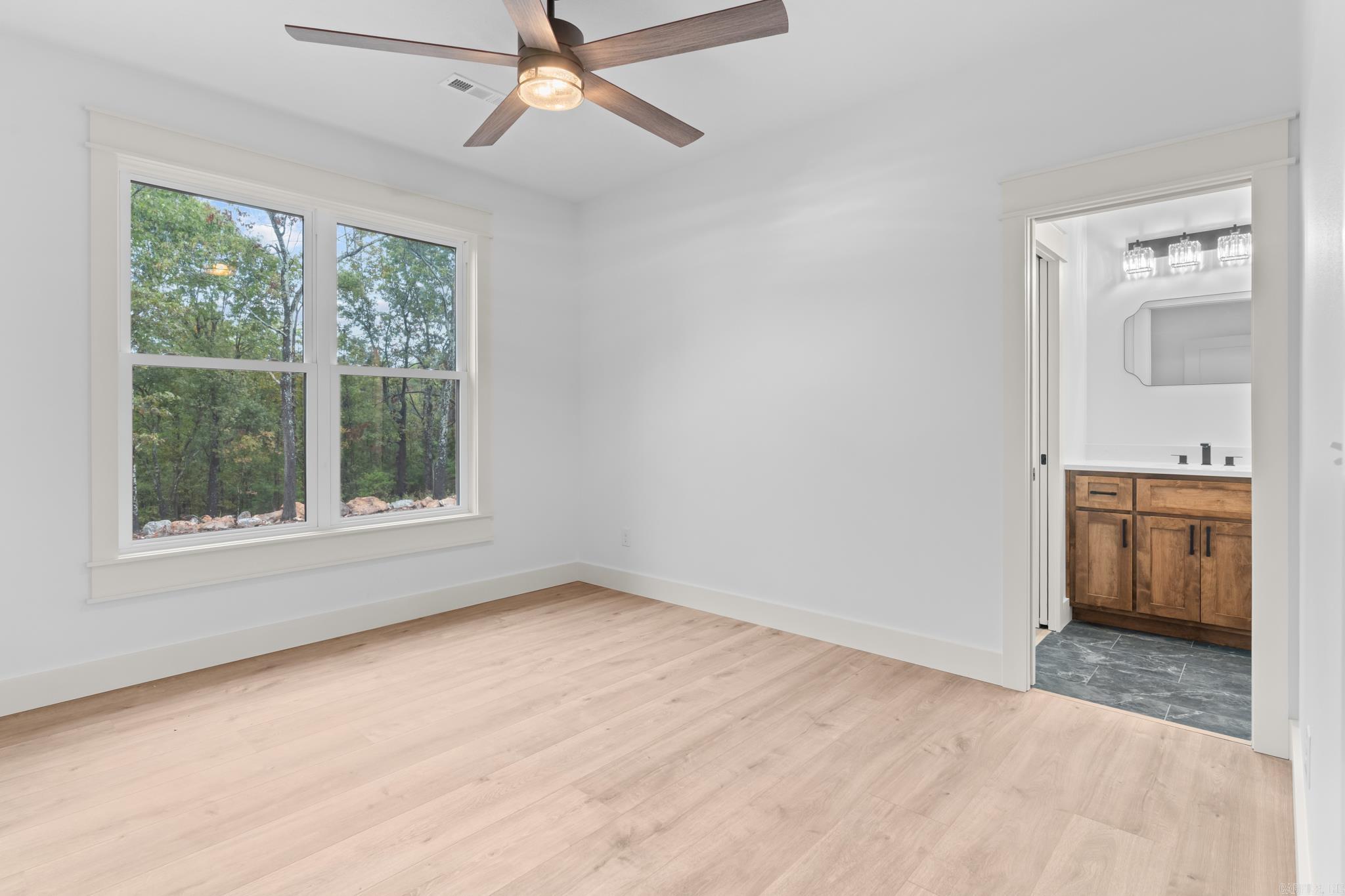 THE SUMMIT - Residential