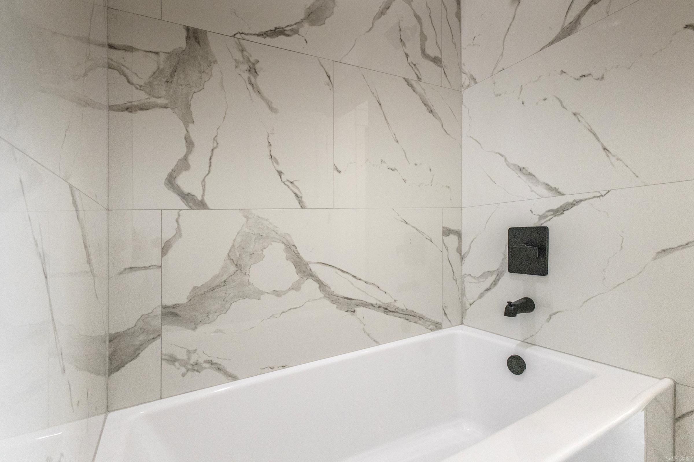 THE SUMMIT - Residential