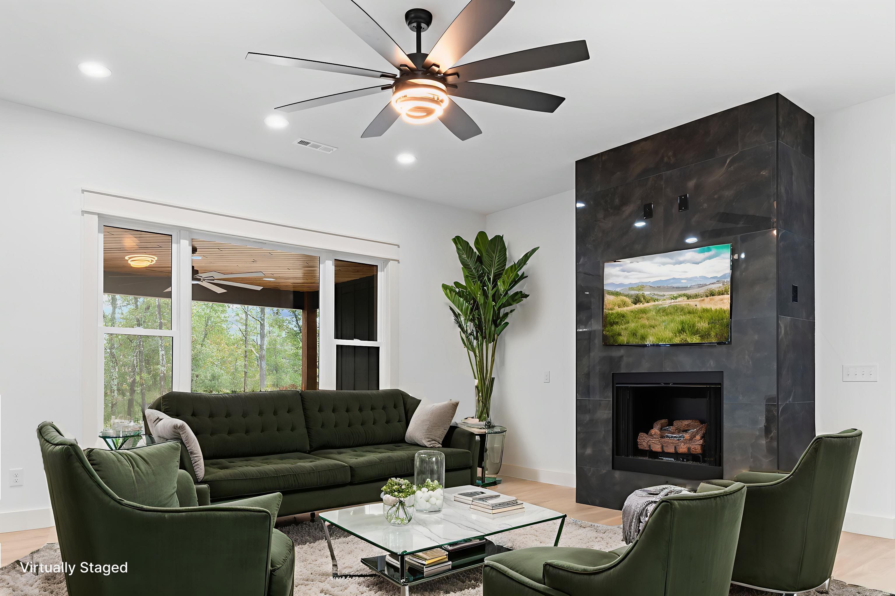 THE SUMMIT - Residential