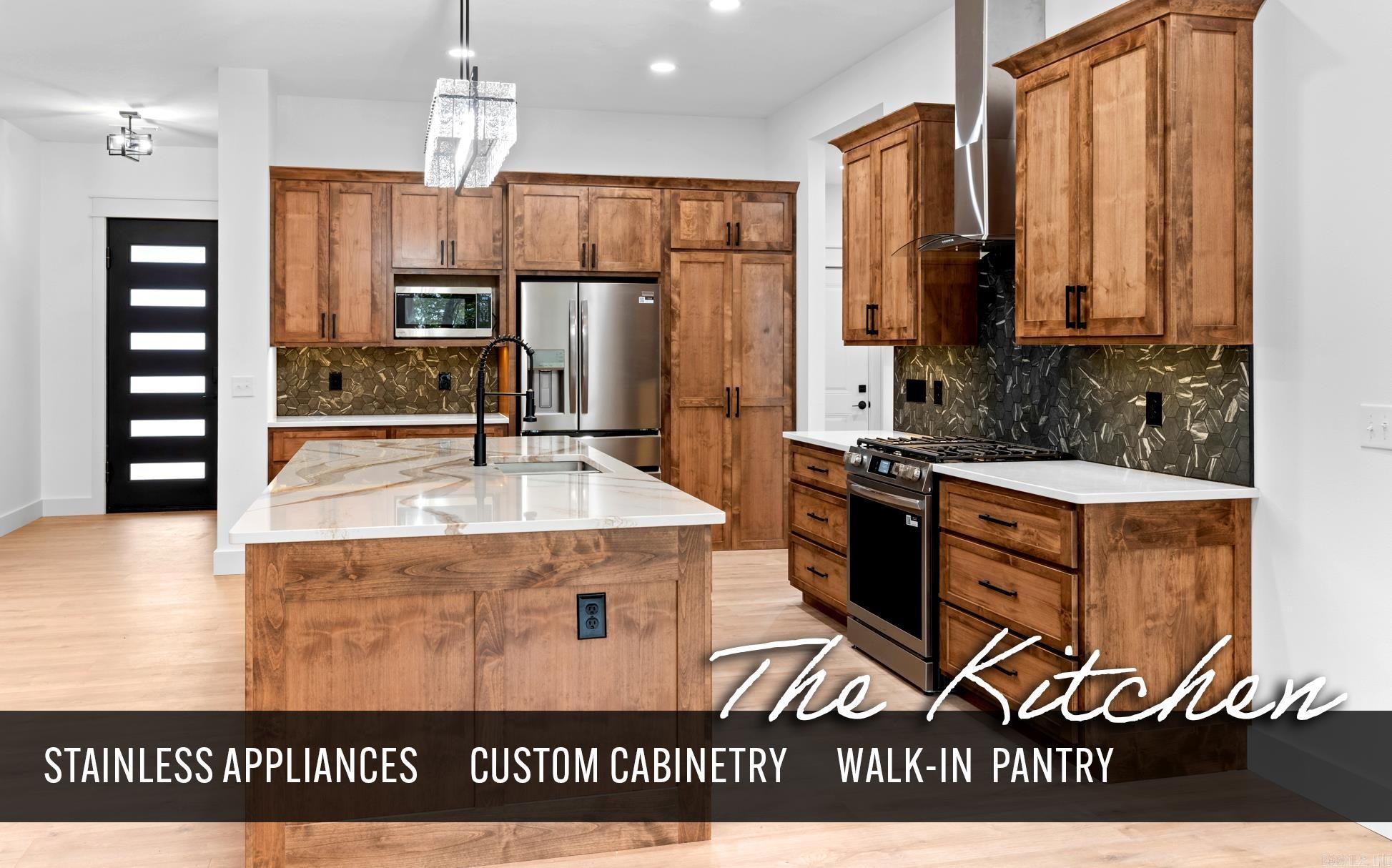 THE SUMMIT - Residential