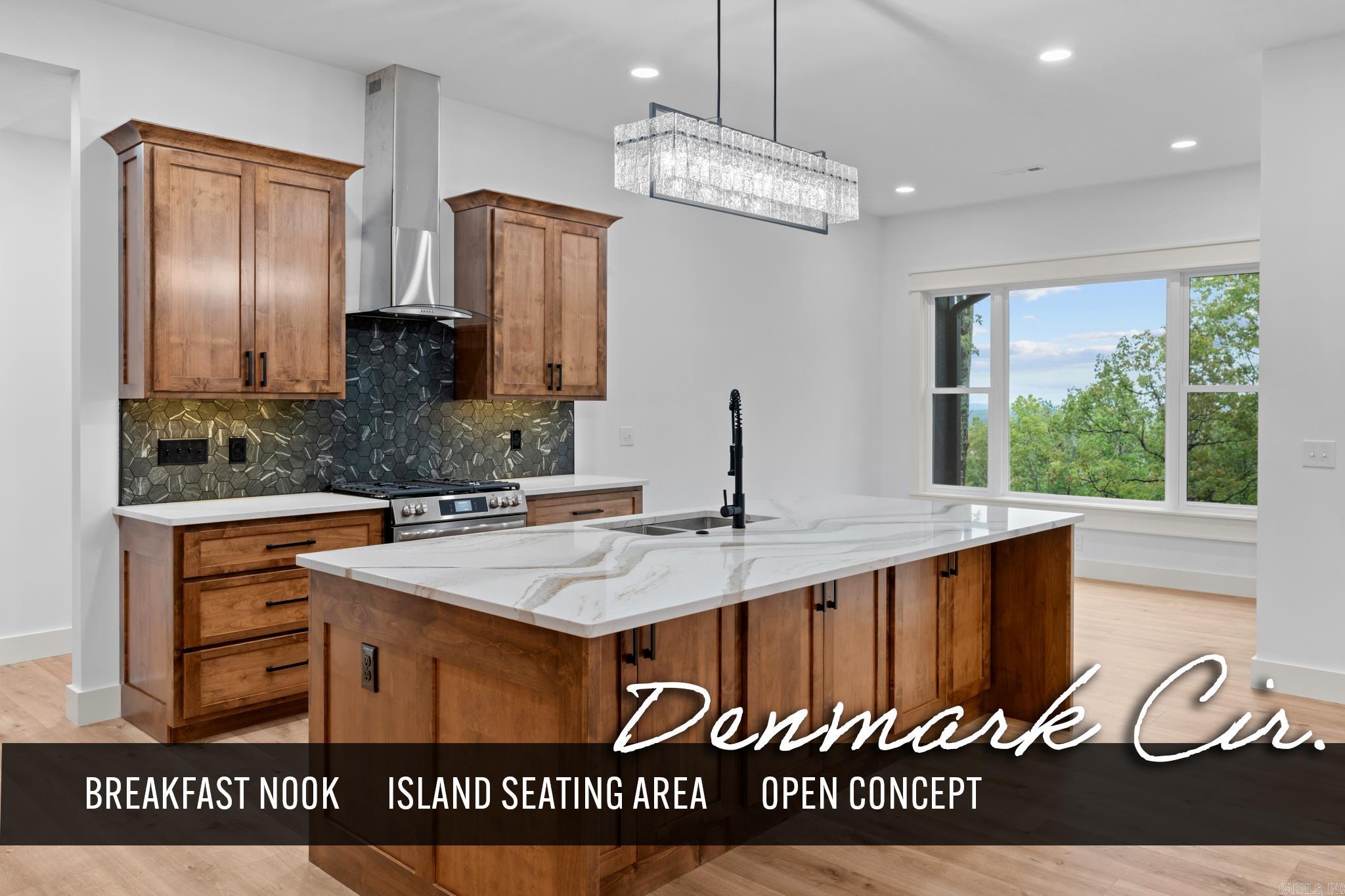 THE SUMMIT - Residential