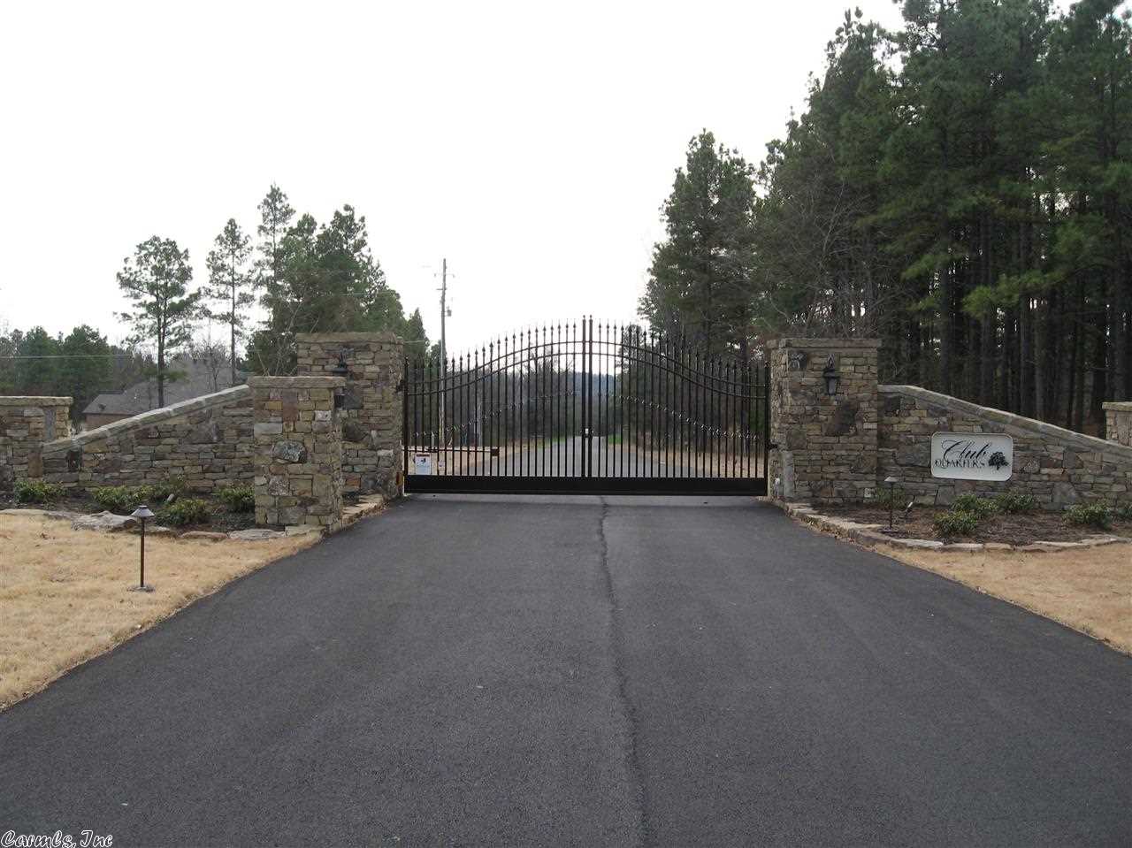 Club Quarters - Land