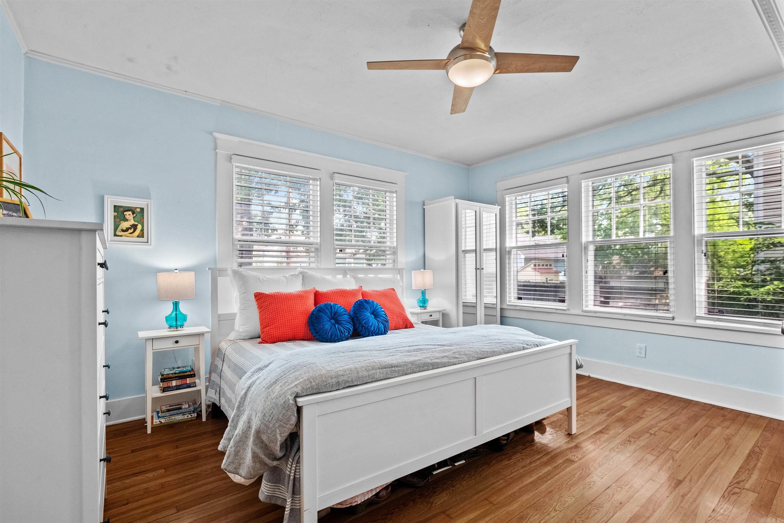 AUTEN & MOSS - Residential