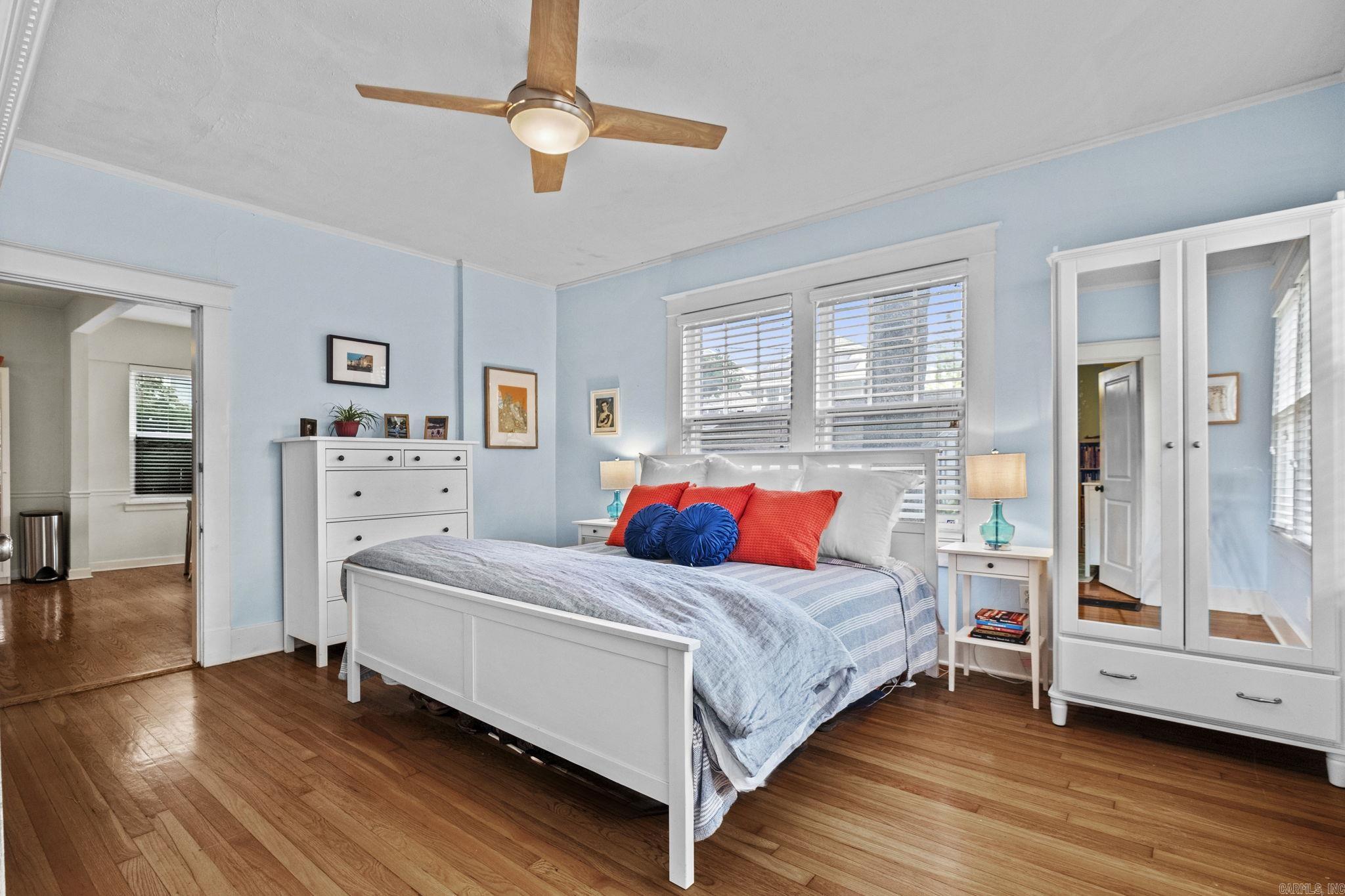 AUTEN & MOSS - Residential