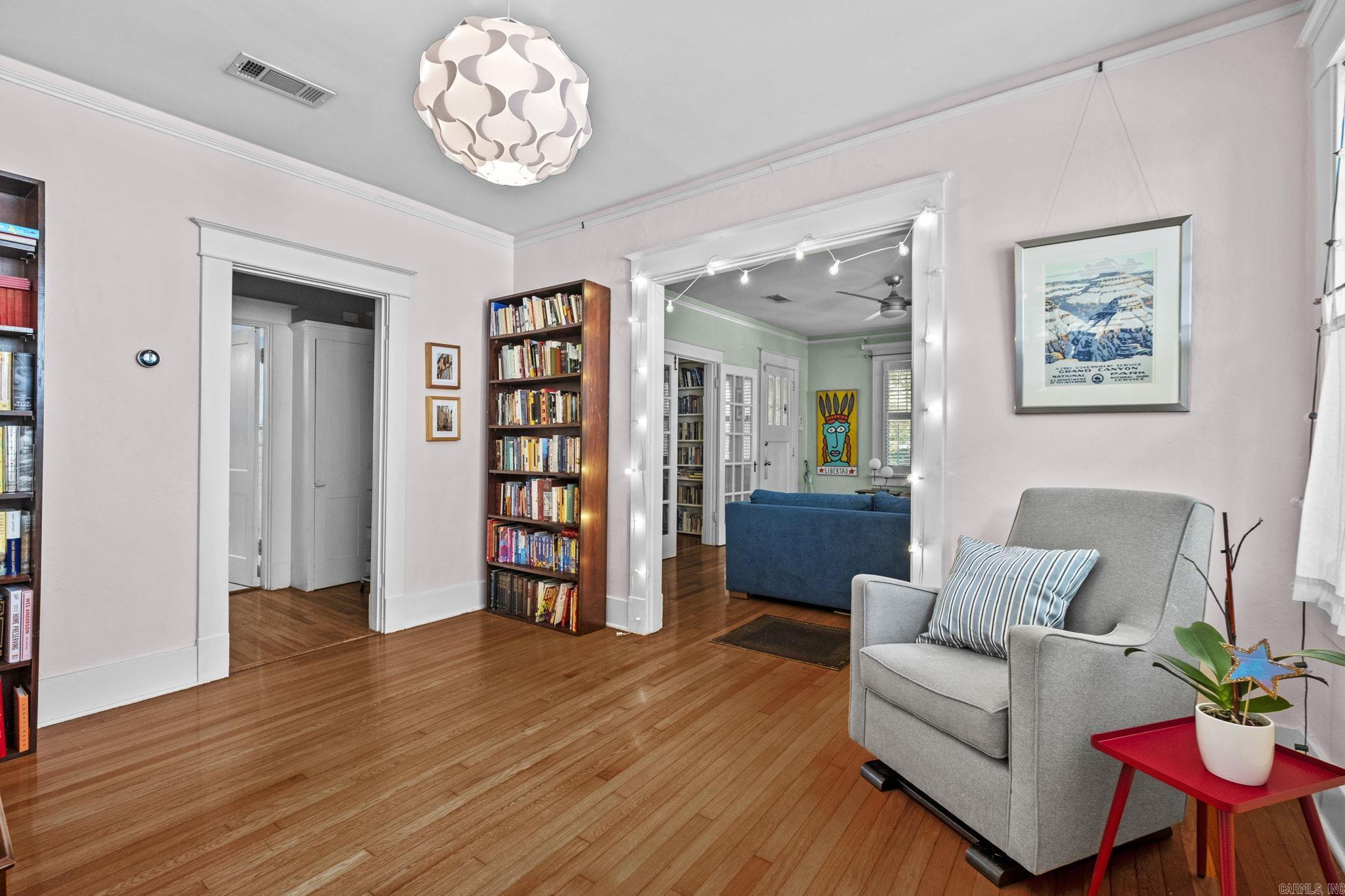 AUTEN & MOSS - Residential