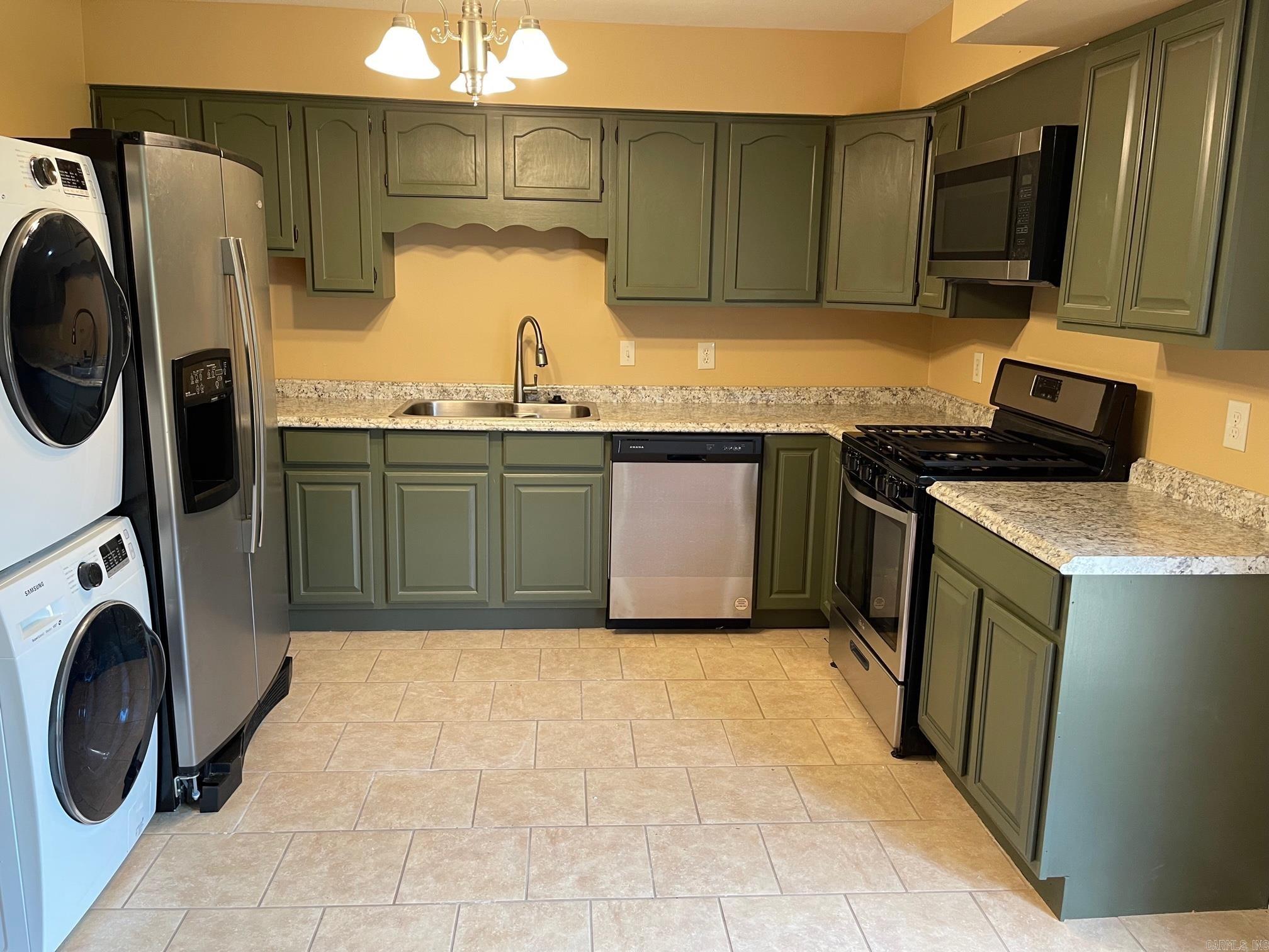 Granite Heights #3 - Residential Lease